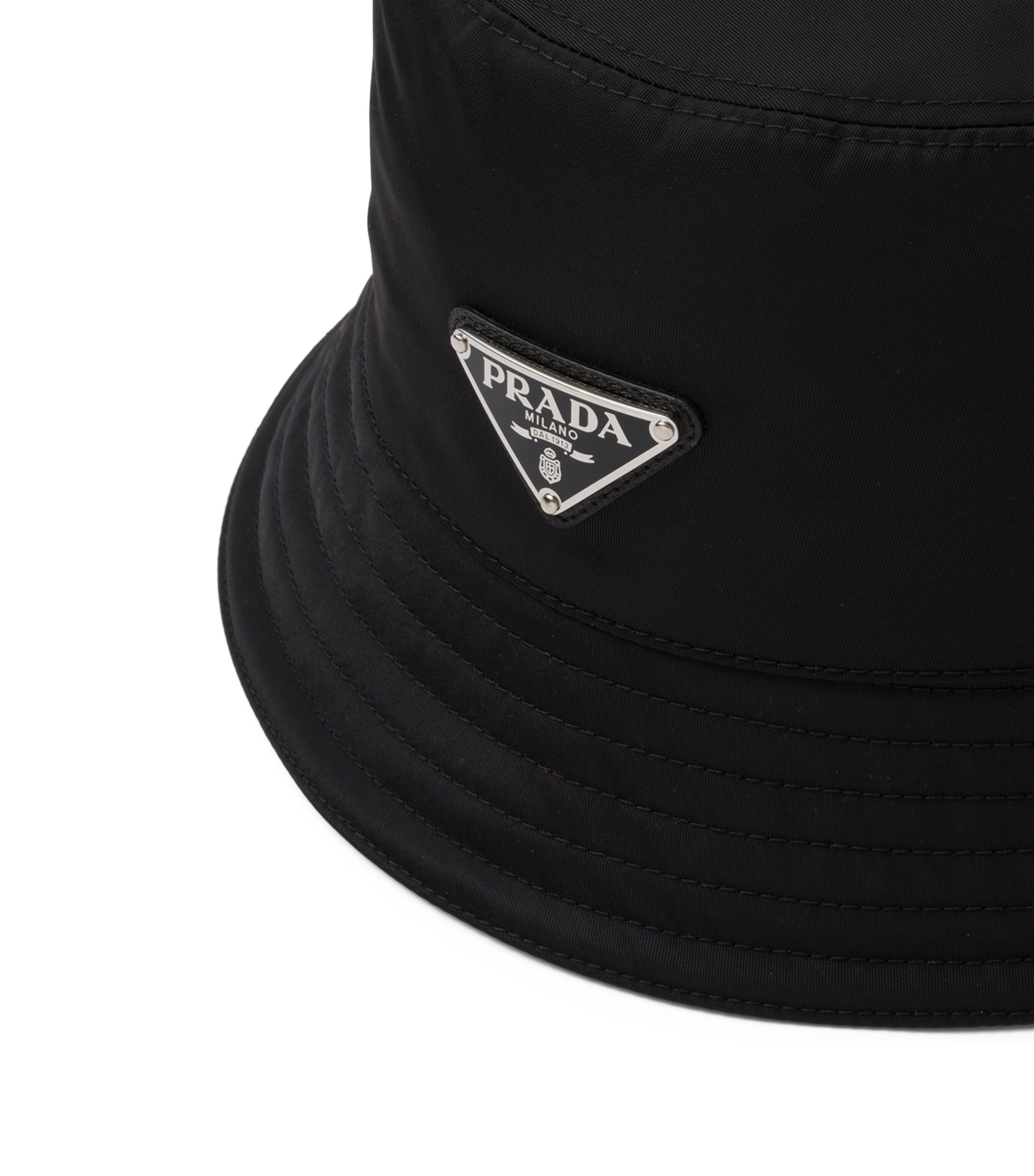 New Prada Nylon bucket hat in black Prada Re-Nylon Bucket Hat Size L Black main image 2