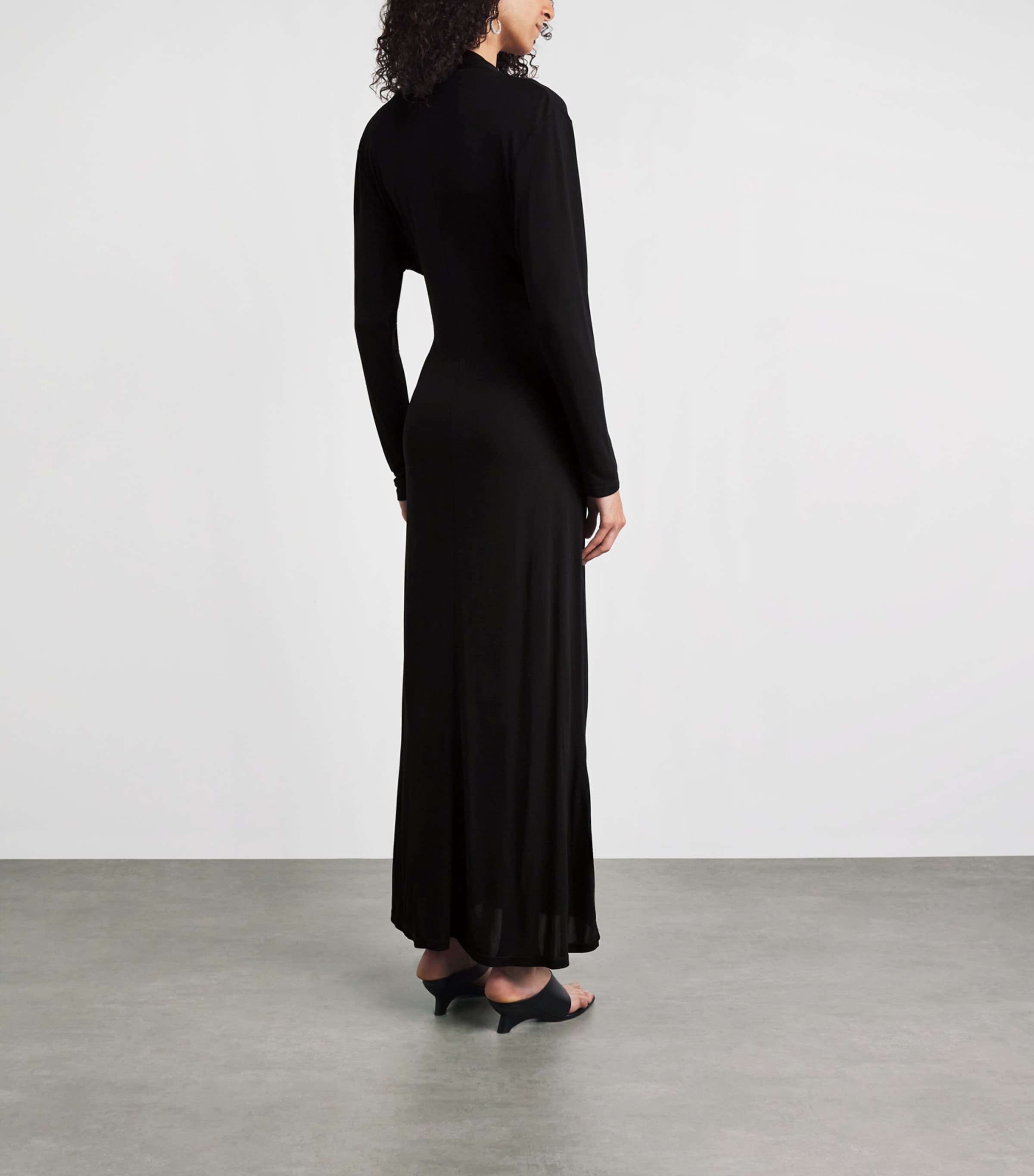 RETORI Womens Jersey Hooded Maxi Dress Black Image 4