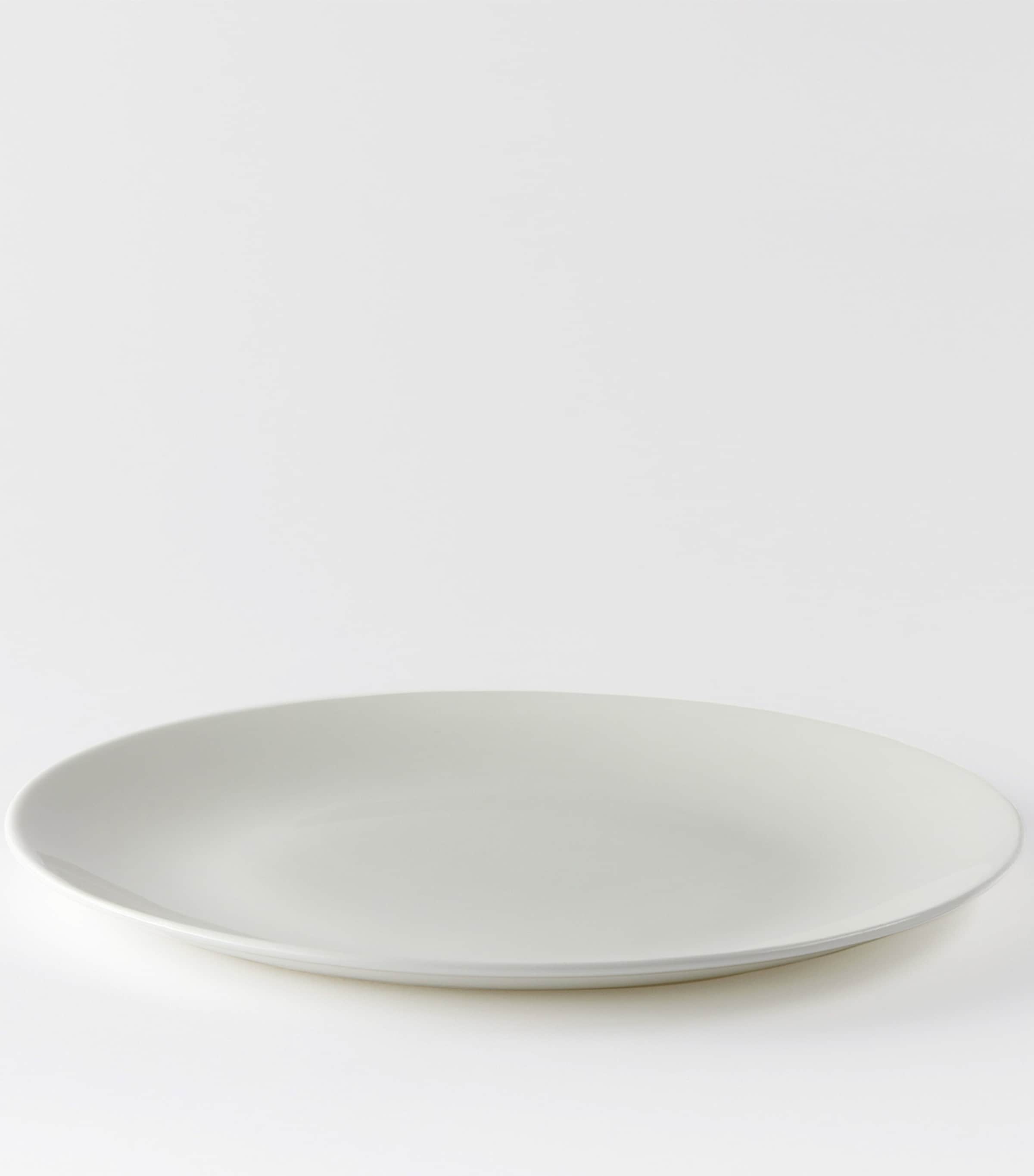The Conran Shop Arc Bone China Dinner Plate (28cm) White Image 2