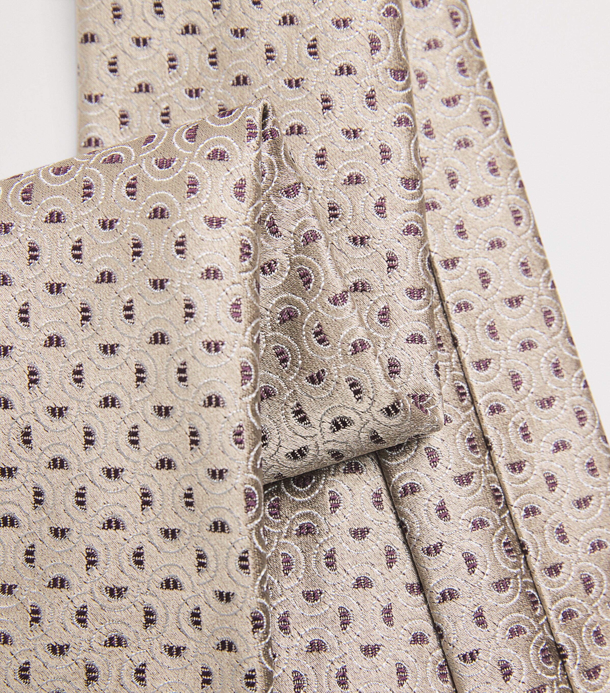 Emporio Armani Silk Wave Jacquard Tie Image 4
