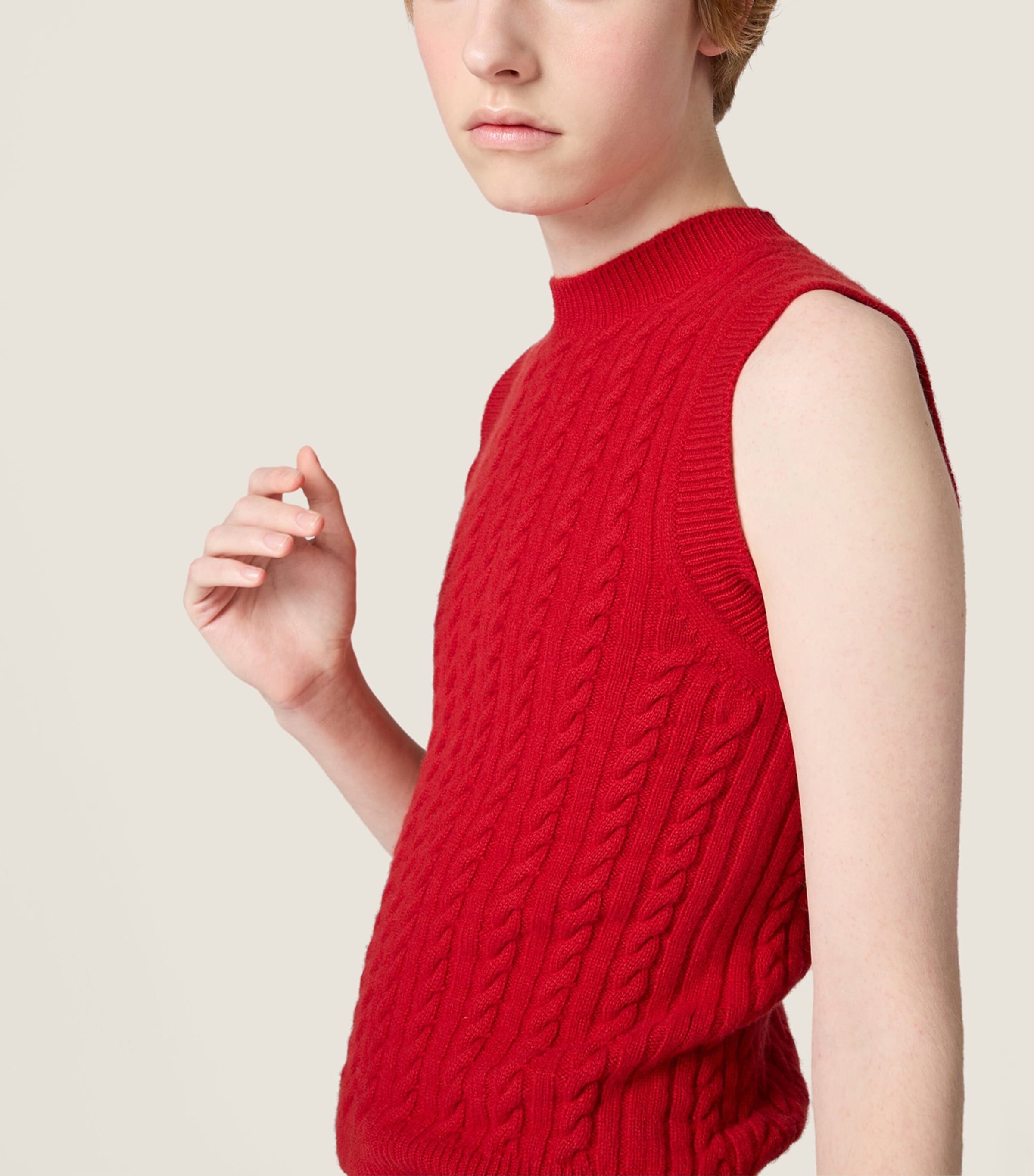 Miu Miu Womens Cashmere Cable-Knit Vest Image 5