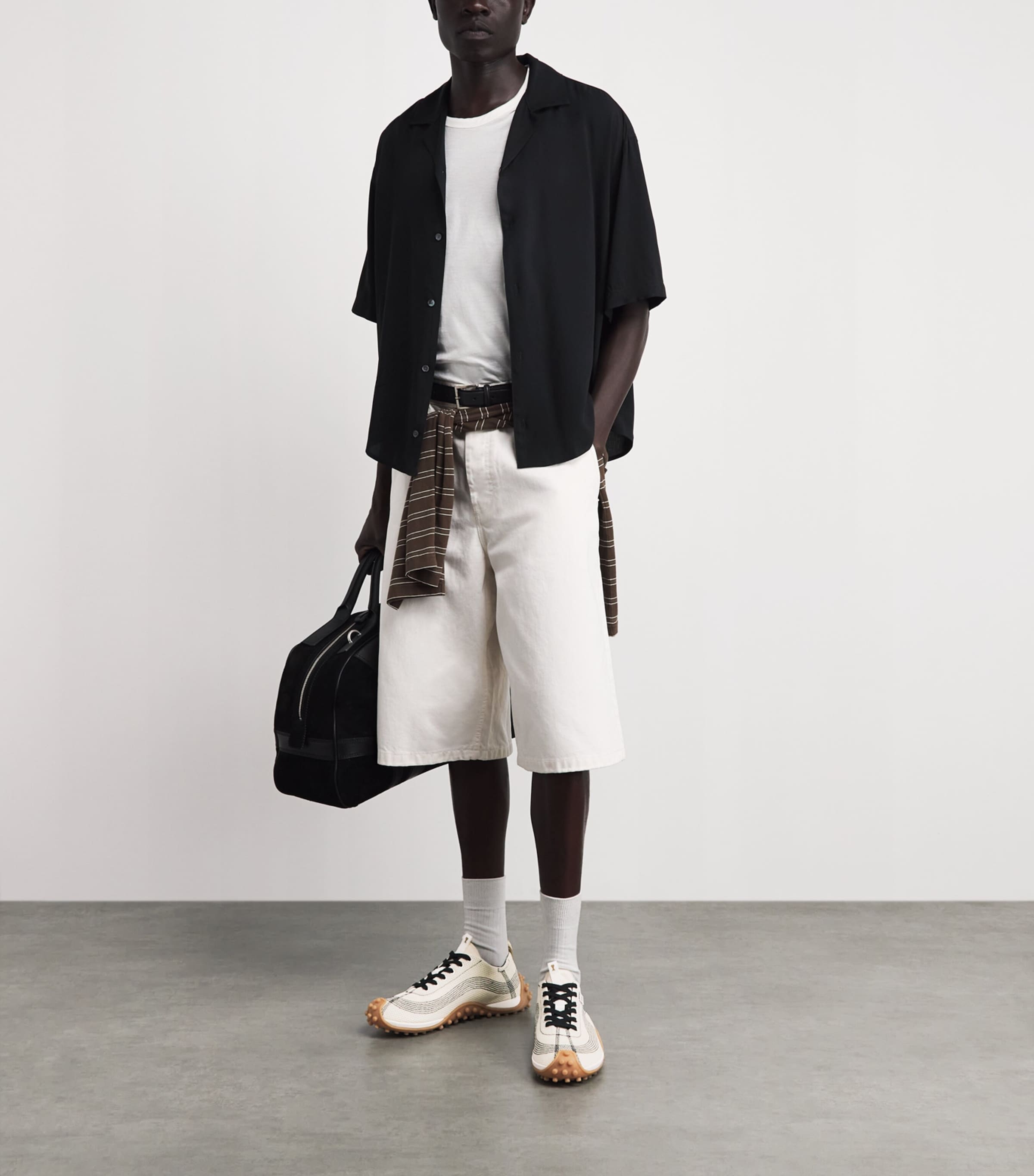 AMI Paris Mirage Sneakers Blanc Creme Image 4