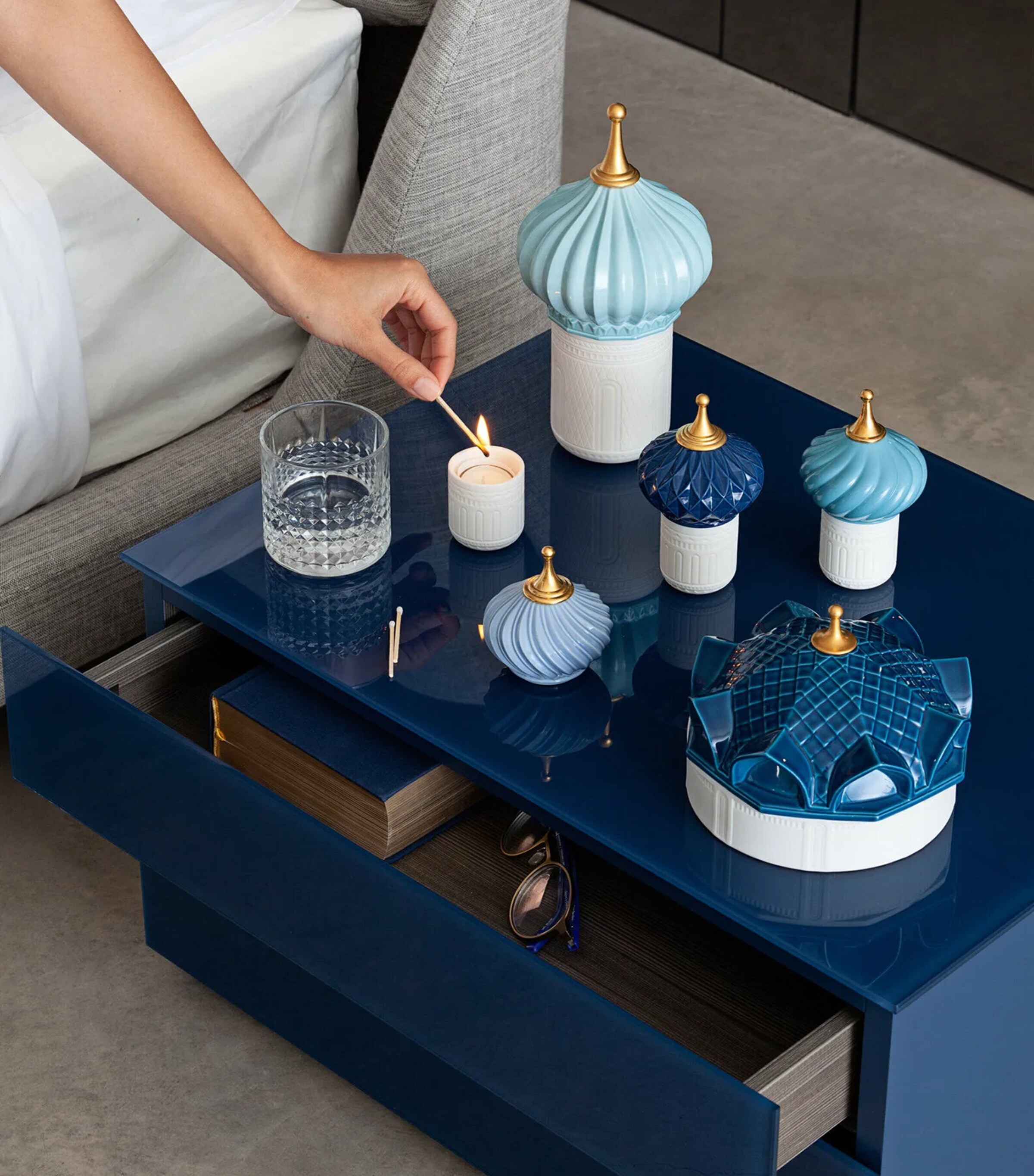 Turquoise Spire Scented Candle (200g) MULTI Image 3