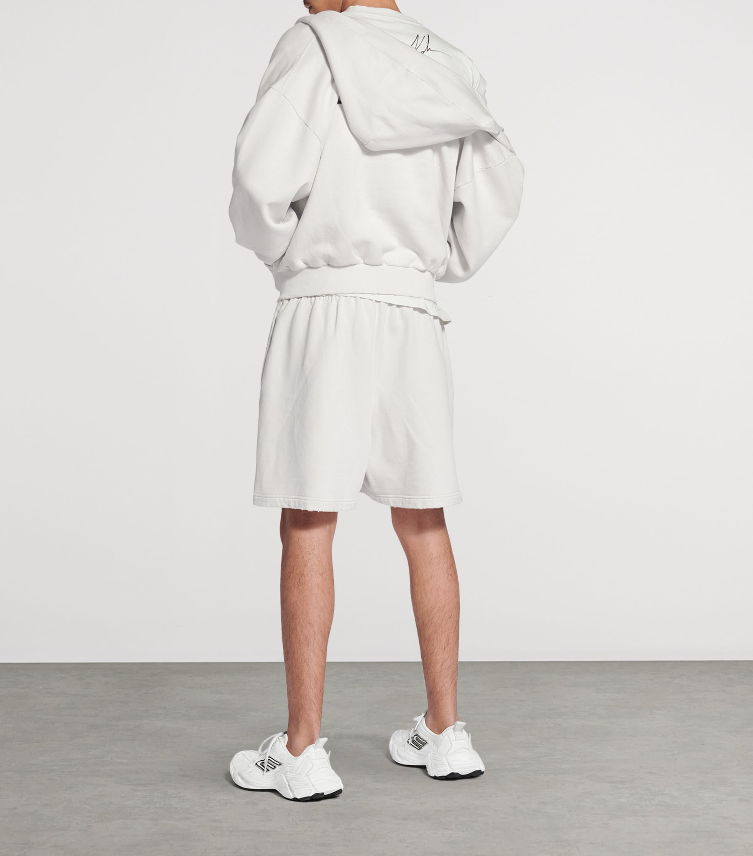Balenciaga Mens Cotton Logo Shorts Image 5