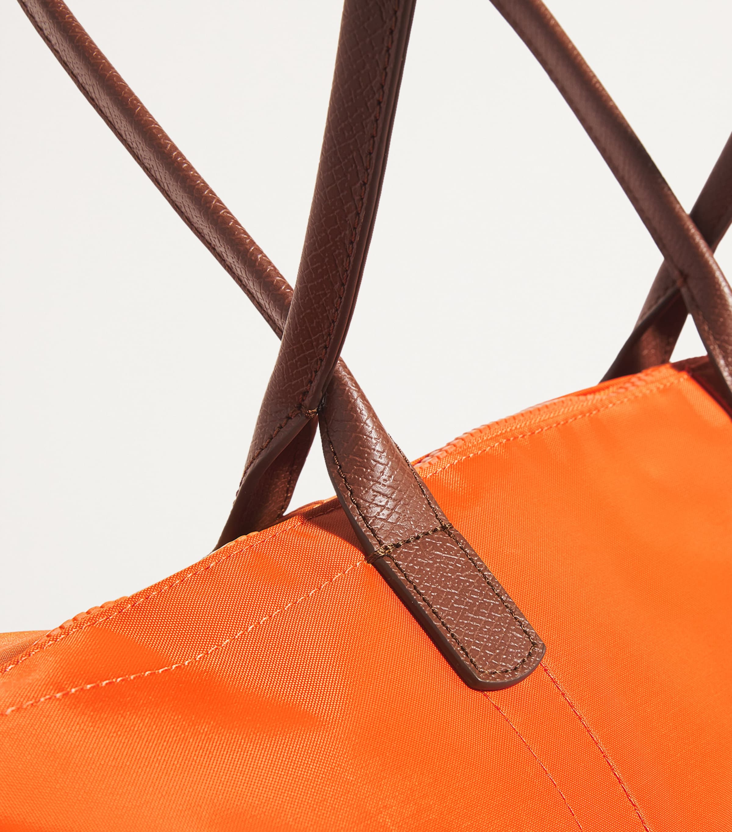 Medium Nylon Tote Bag ORANGE Image 5
