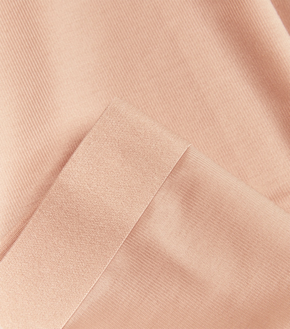 SPANXshape Invisible Girlshort CHAMPAGNE BEIGE Image 4