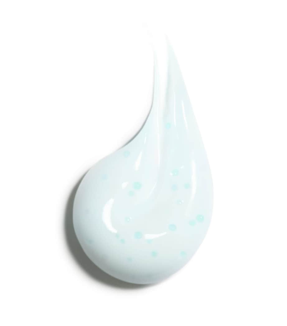 CHANEL HYDRA BEAUTY MICRO CRÈME Fortifying Replenishing Hydration Image 3