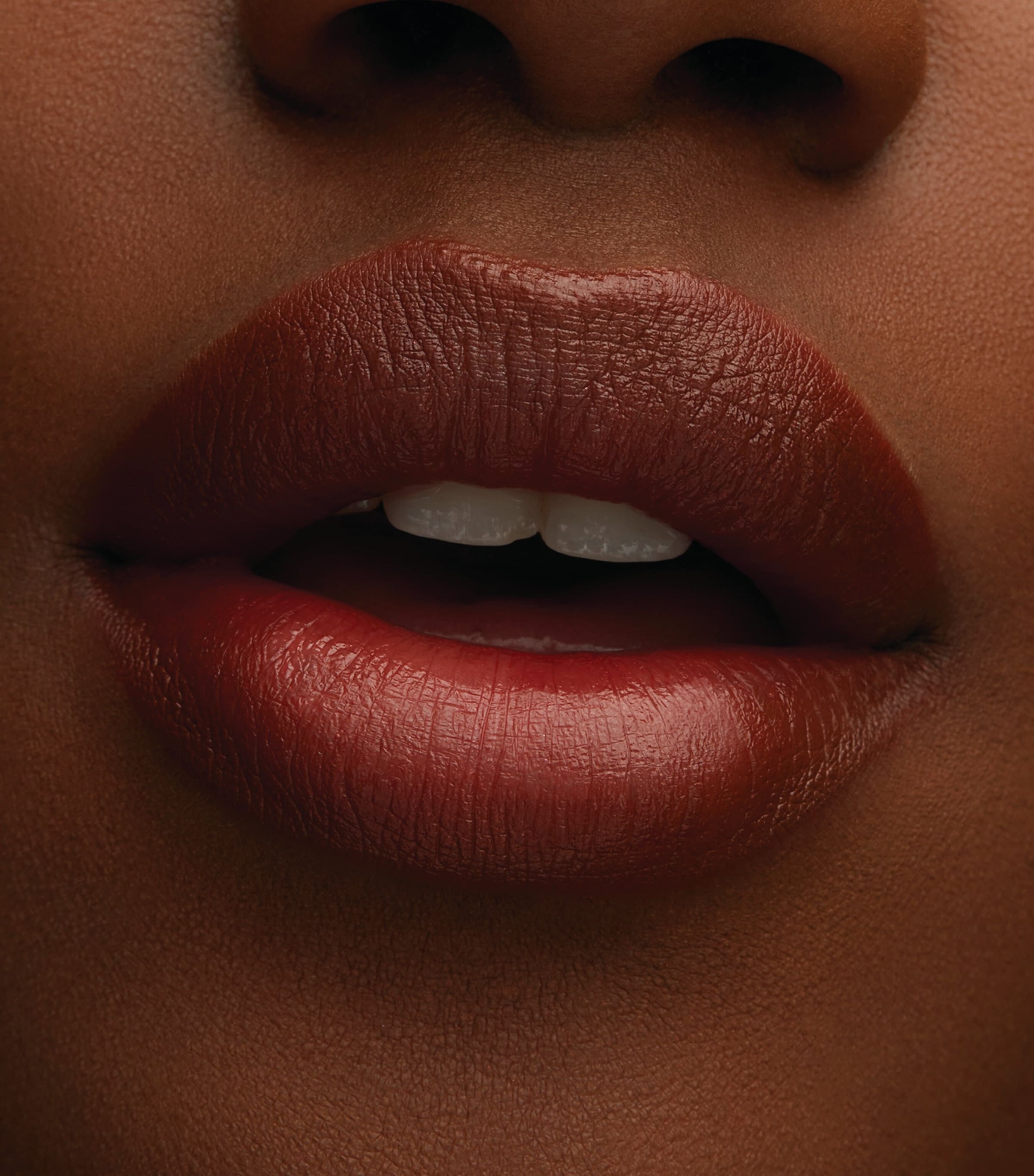 Lustreglass Sheer-Shine Lipstick PDA Image 11