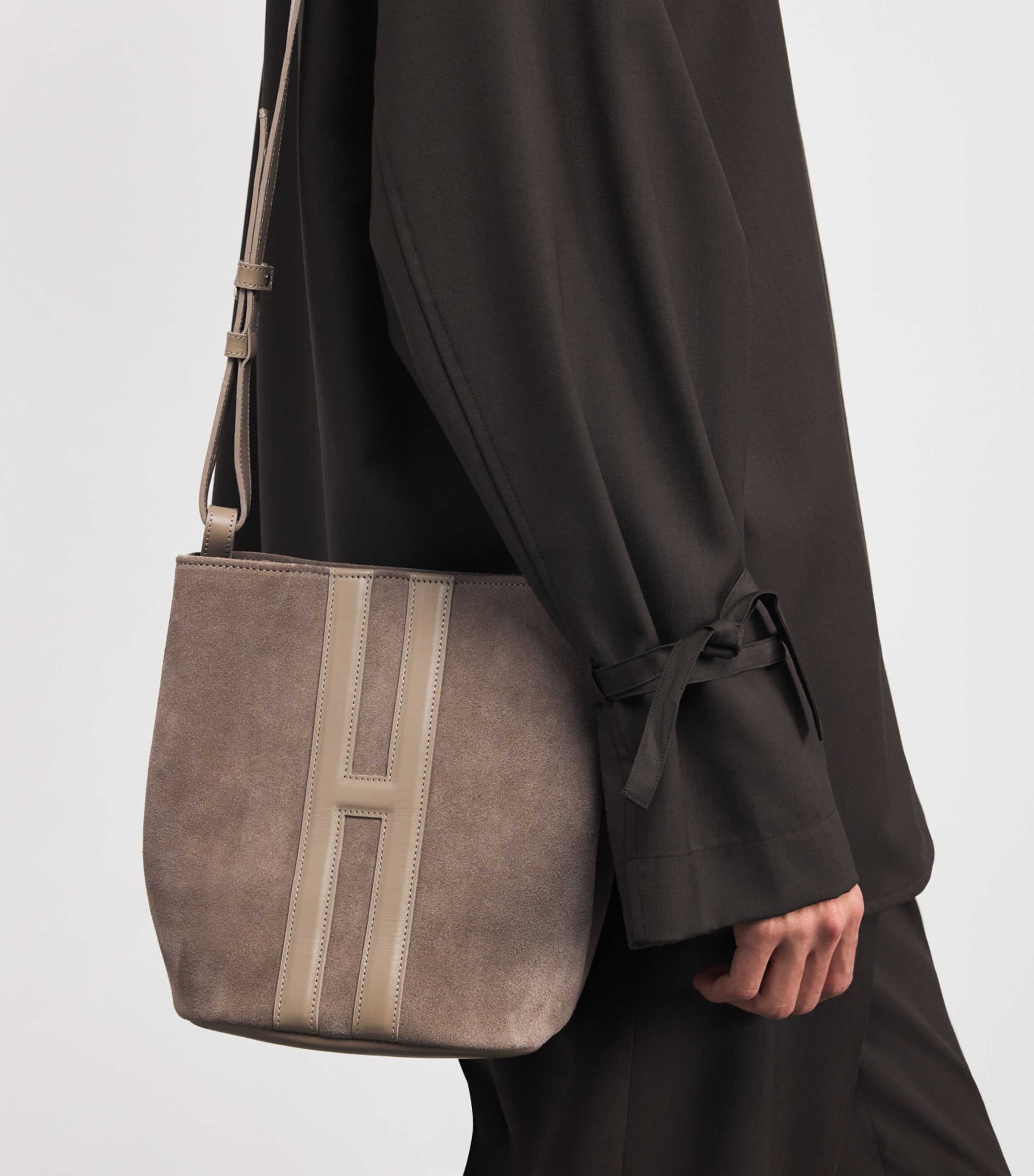 Suede H Cross-Body Bag NEUTRAL Image 5
