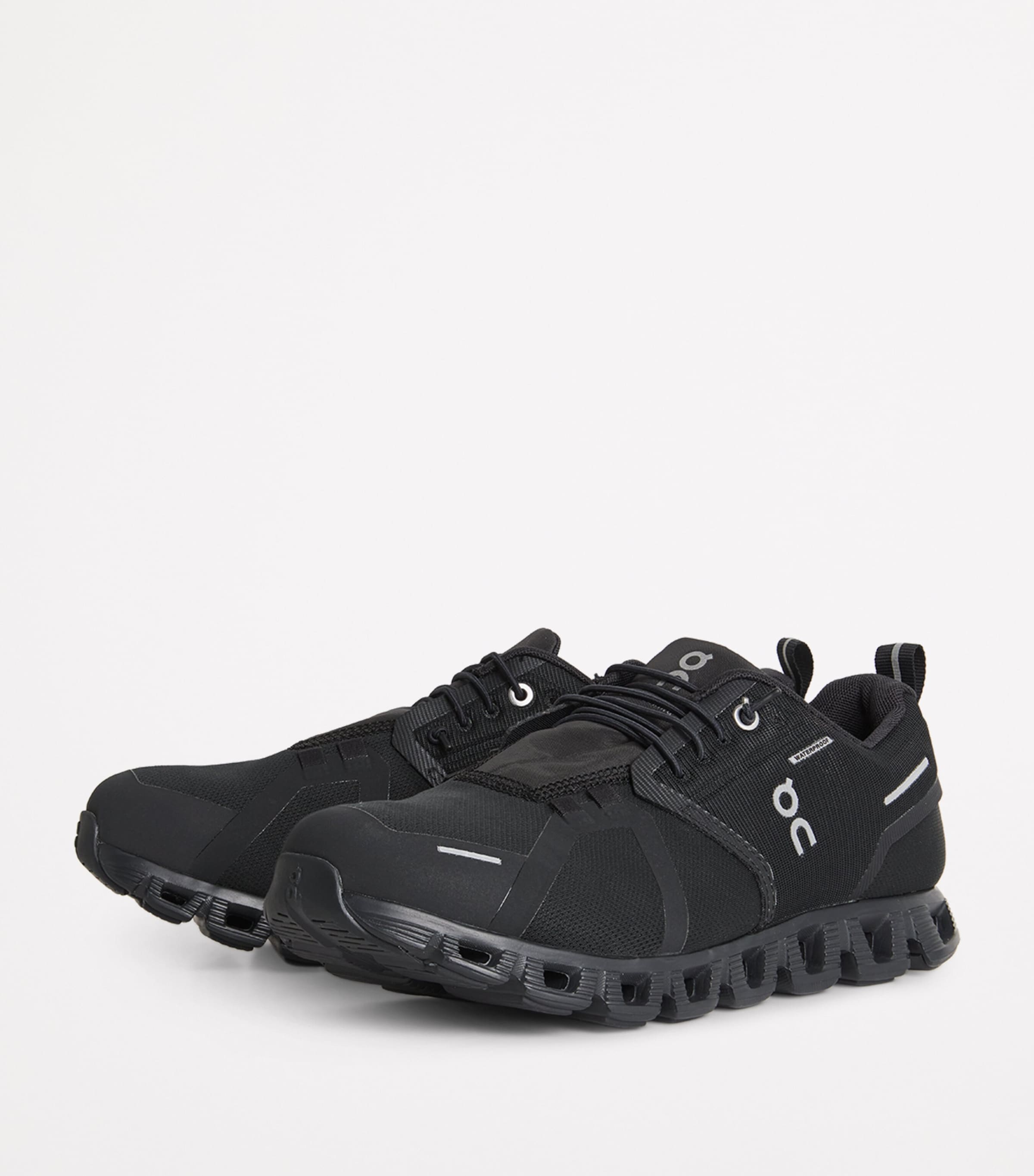 Waterproof Cloud 5 Trainers ALL BLACK Image 3