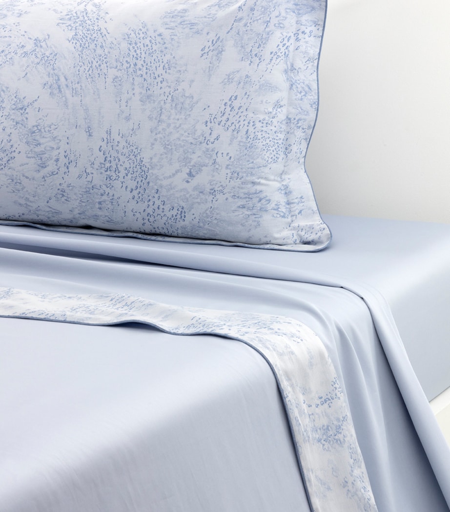 Yves Delorme Ecumes Super King Flat Sheet (270cm x 295cm) Blue Image 2
