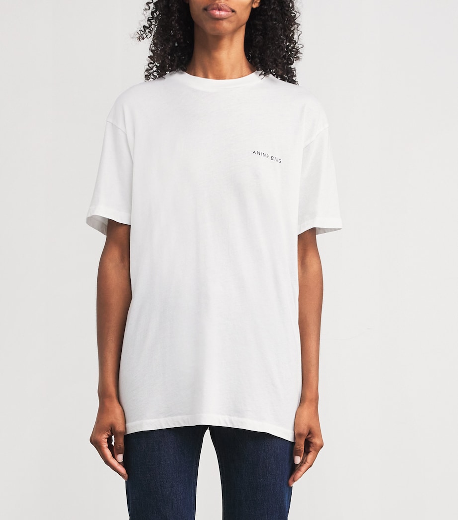 Logo Walker T-Shirt IVORY Image 3