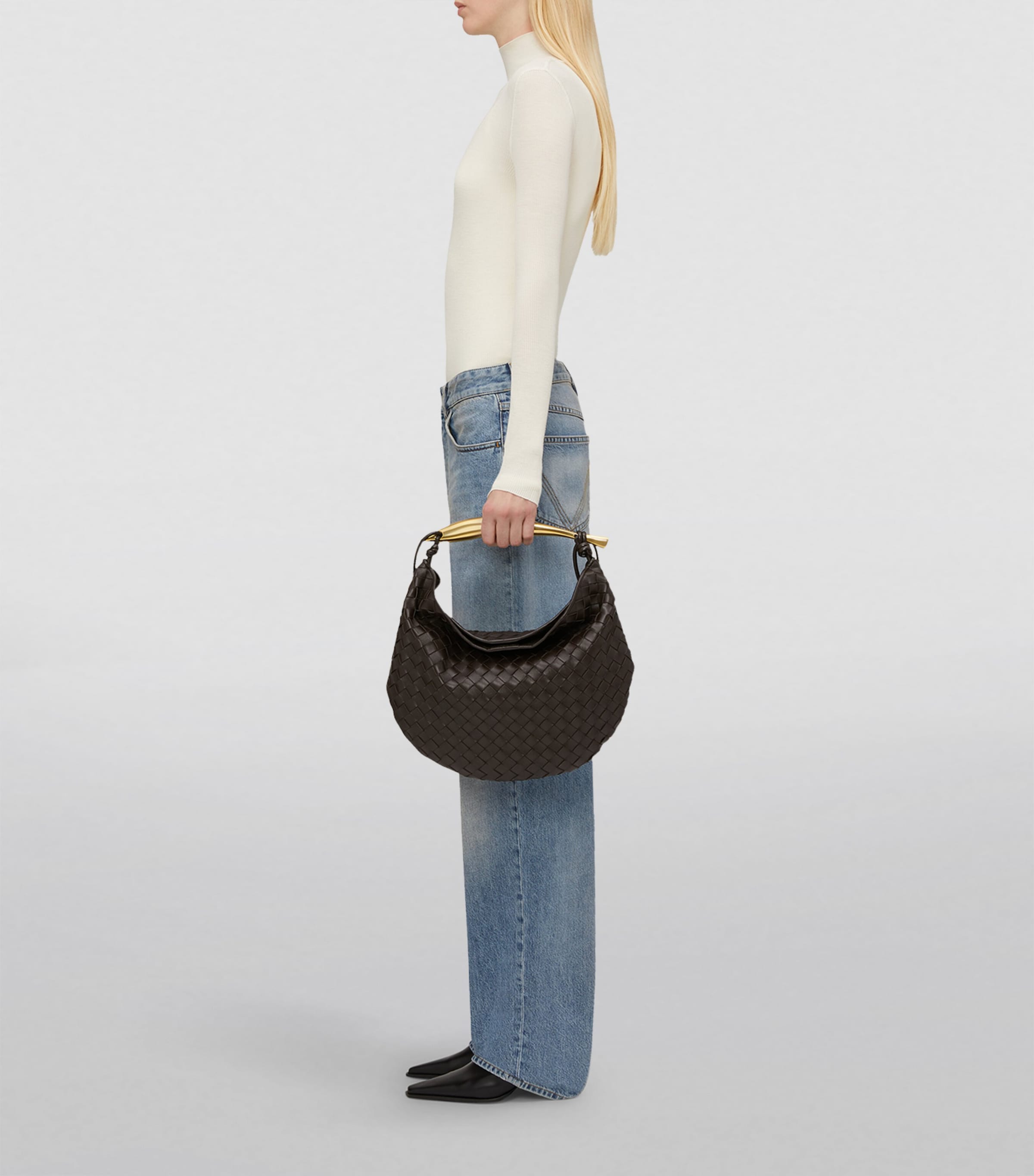 Bottega Veneta Medium Leather Sardine Shoulder Bag Fondant M Brass Image 4