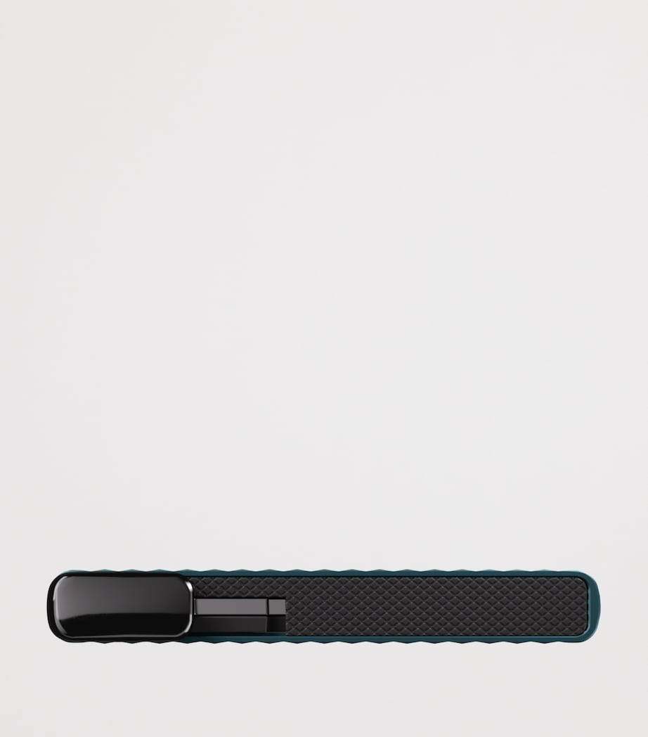 Fluted Aluminium Cardprotector TEAL Image 4