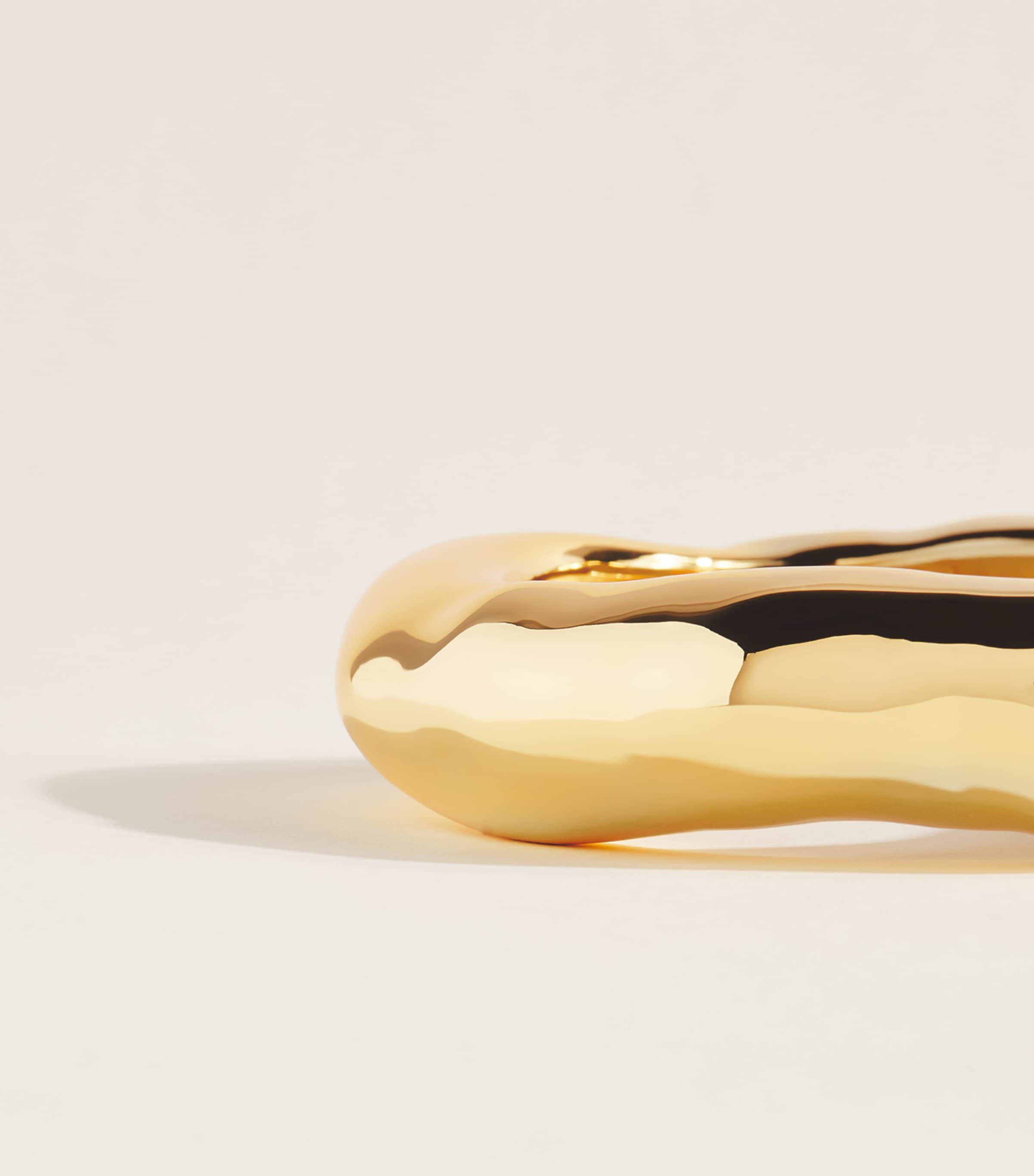 Alexis Bittar Large Gold-Plated Molten Wide Bangle No Stones Gold Image 5