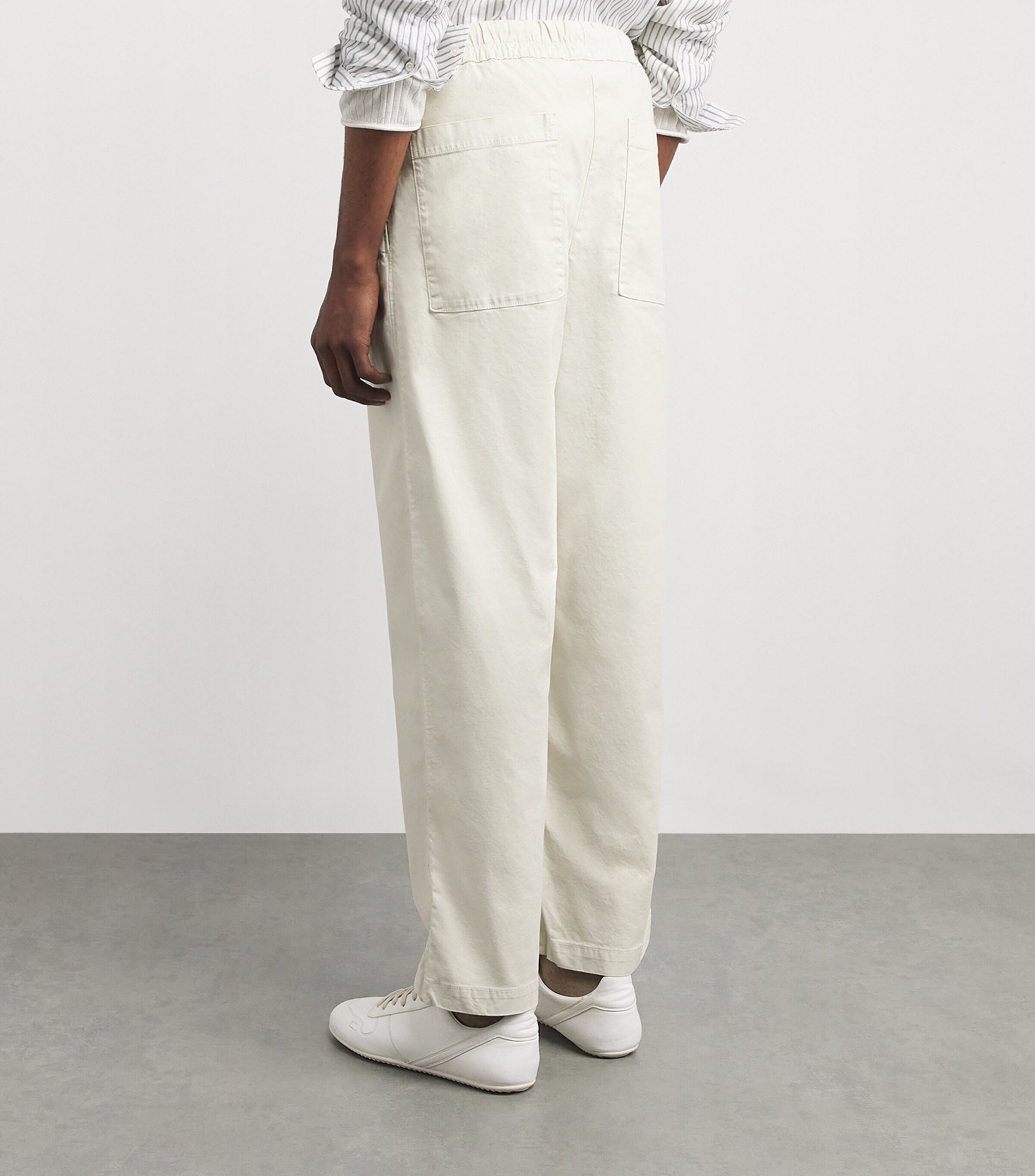 Officine Generale Mens Cotton-Blend Drawstring Peterson Trousers Moon Image 5