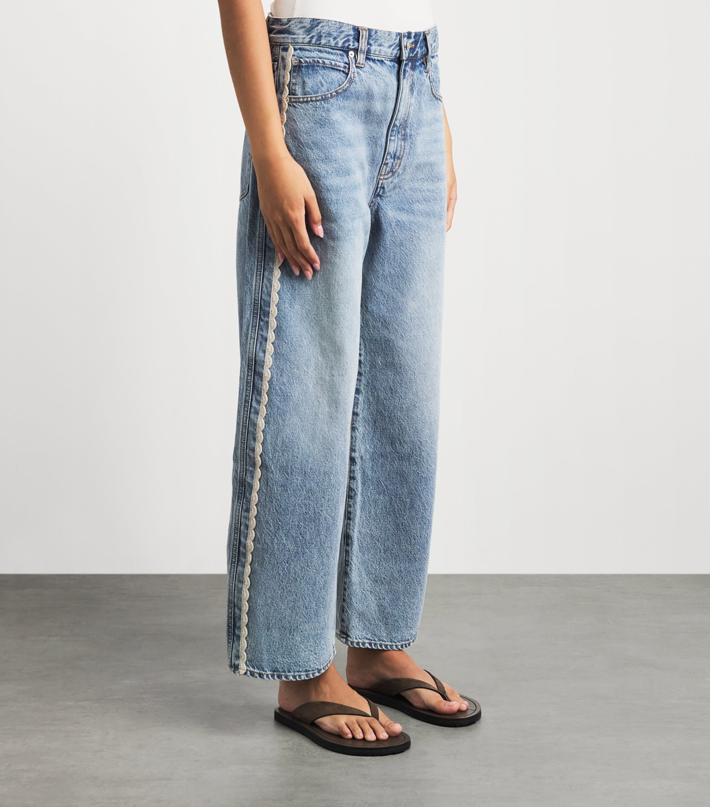 FRAME Womens Crochet Bow Crop Wide-Leg Jeans Aura Image 4