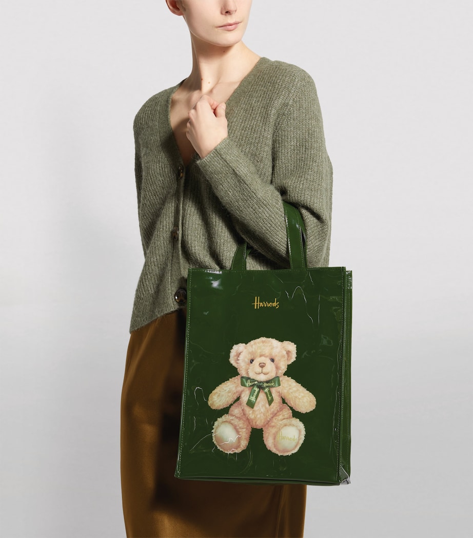 Medium Jacob Bear Shopper Bag GREEN Image 9