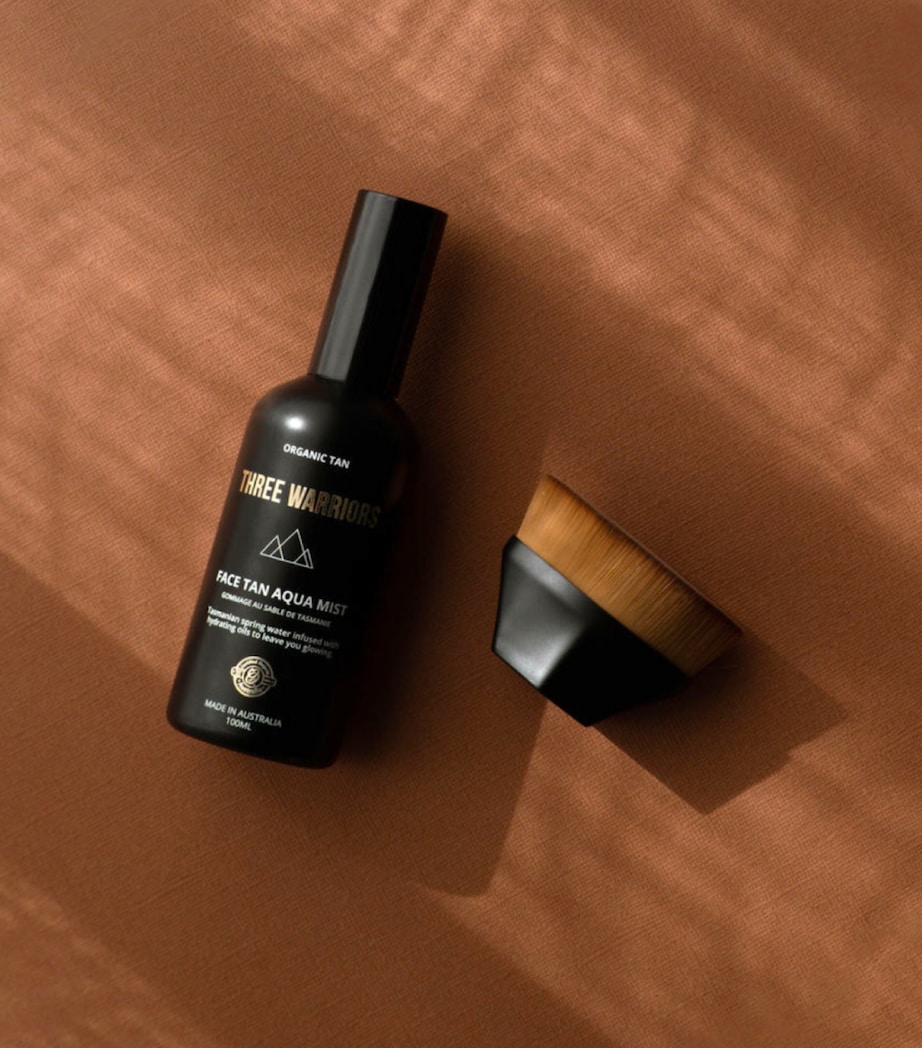 Beauty Buff Tanning Brush NO COLOUR Image 3