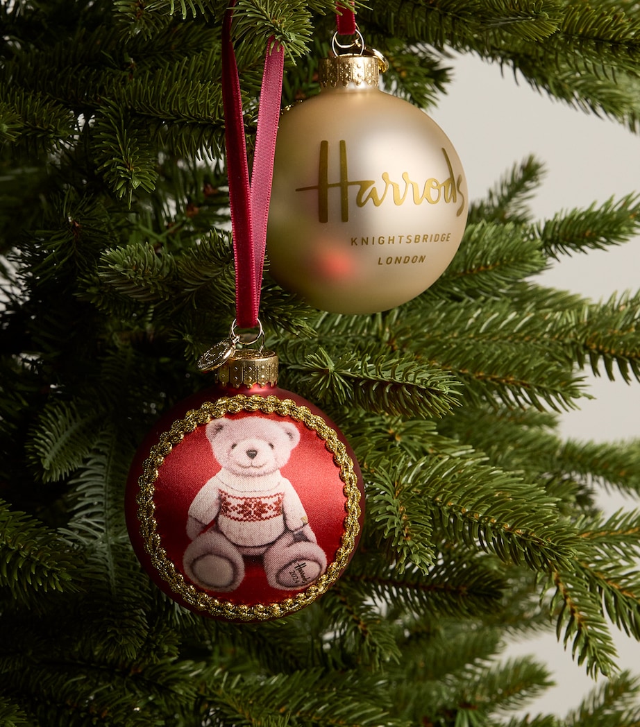 Harrods Red Christmas Bear 2024 Noah Bauble Image 2