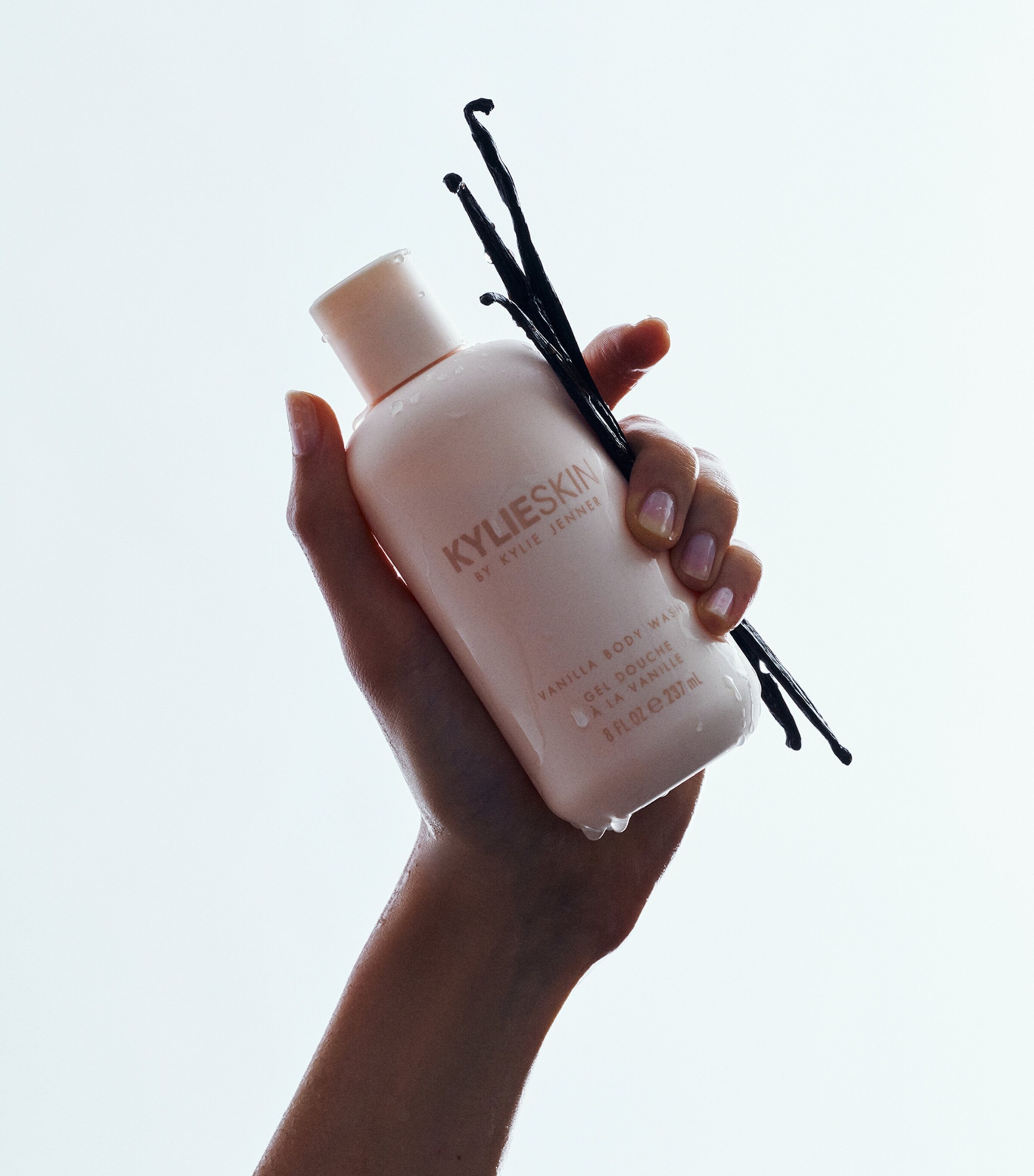 Kylie Cosmetics Vanilla Body Wash (237ml) Image 4