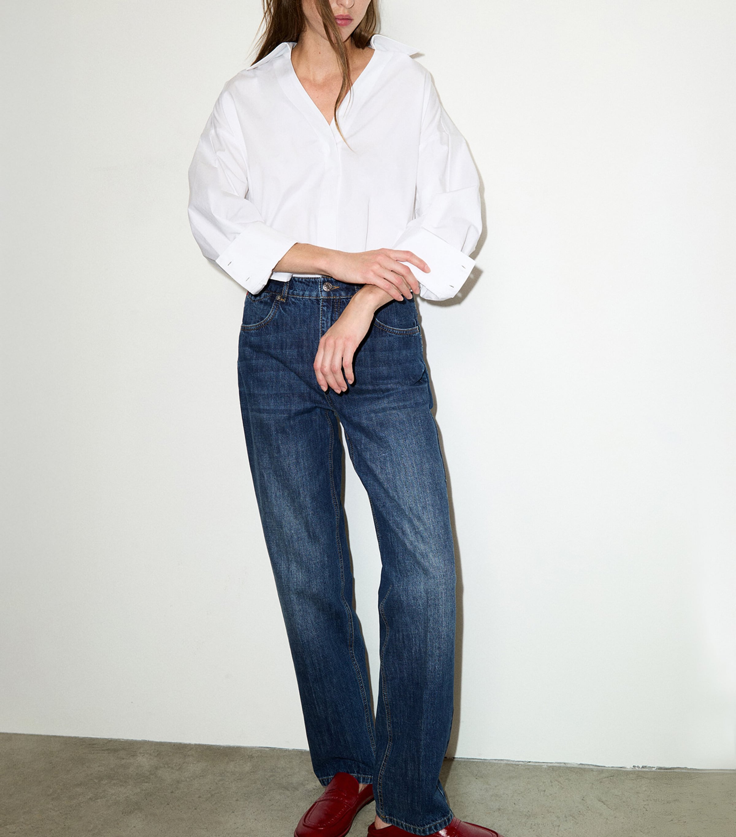 MAX&Co. Womens Straight Mid-Wash Jeans Navy Image 2