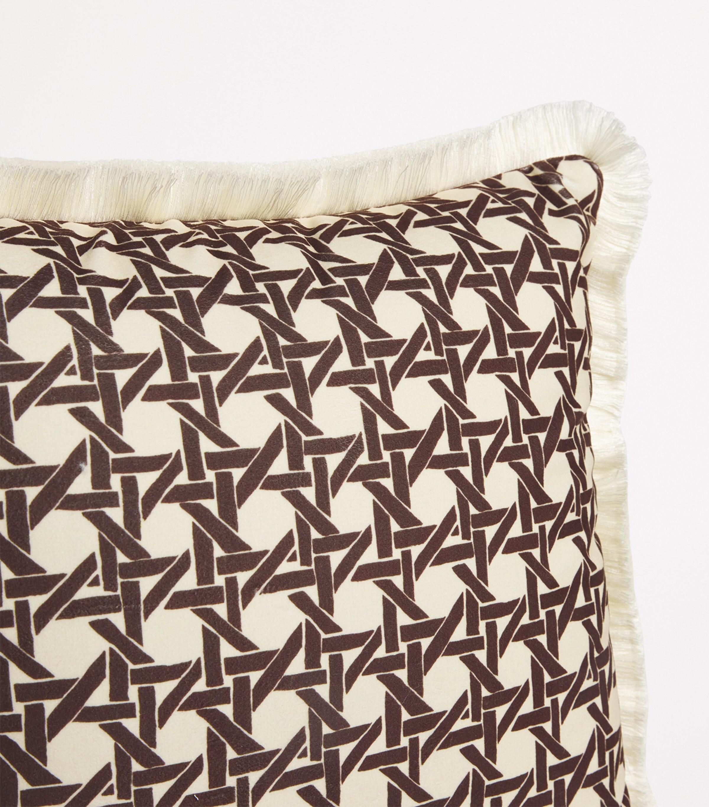 Poodle & Blonde Fringed Rattan Cushion (50cm x 50cm) Umber Image 3