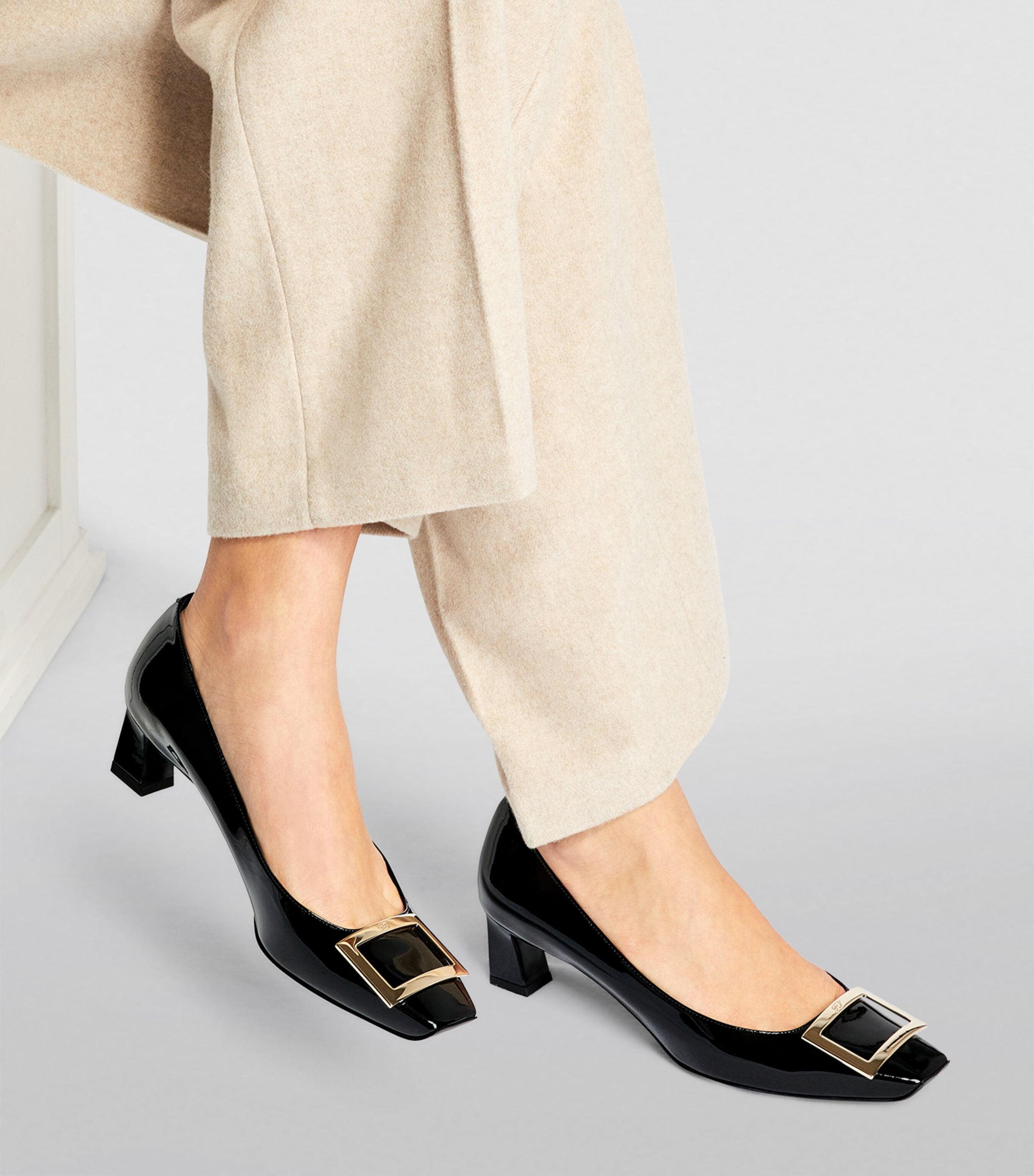Roger Vivier◆Belle Vivier パンプス 45mm 12456020_54995783_600.jpg