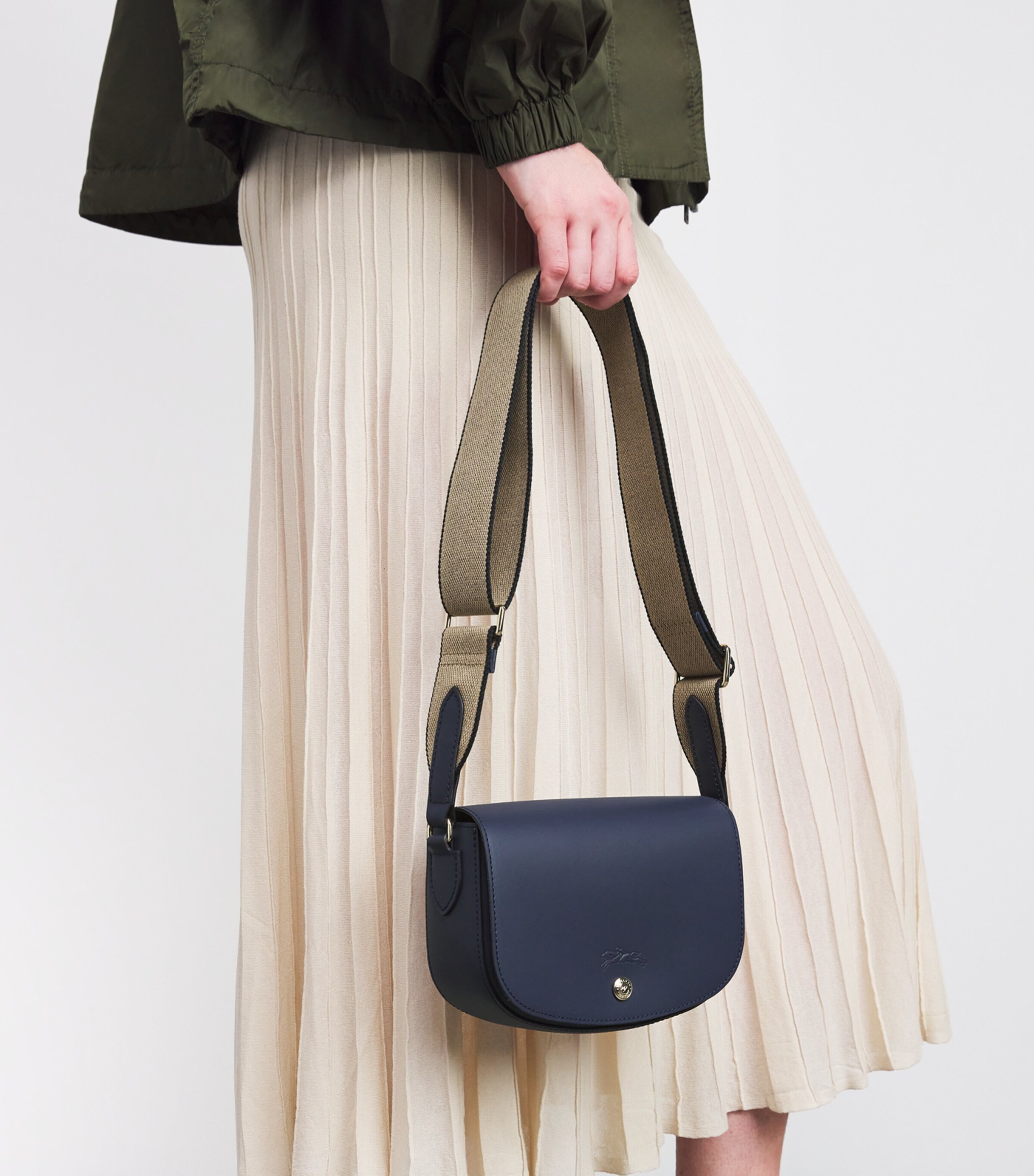 Longchamp Small Leather Épure Cross-Body Bag Navy Image 5
