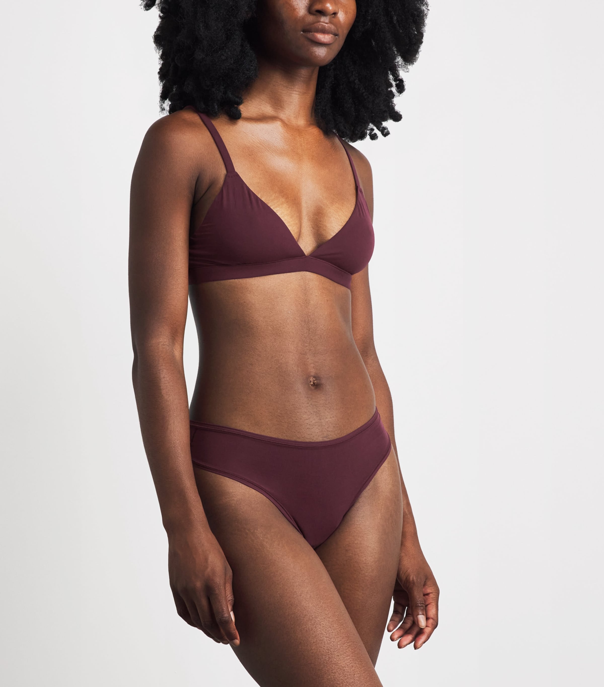 Skims Womens Fits Everybody Triangle Bralette Currant Image 2