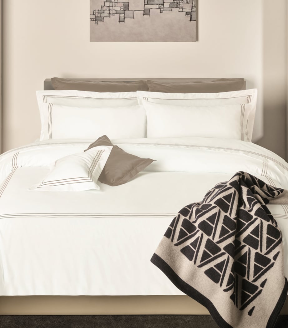 Cotton Alvorada Super King Duvet Cover Set WHITE/TIRAMISU Image 2