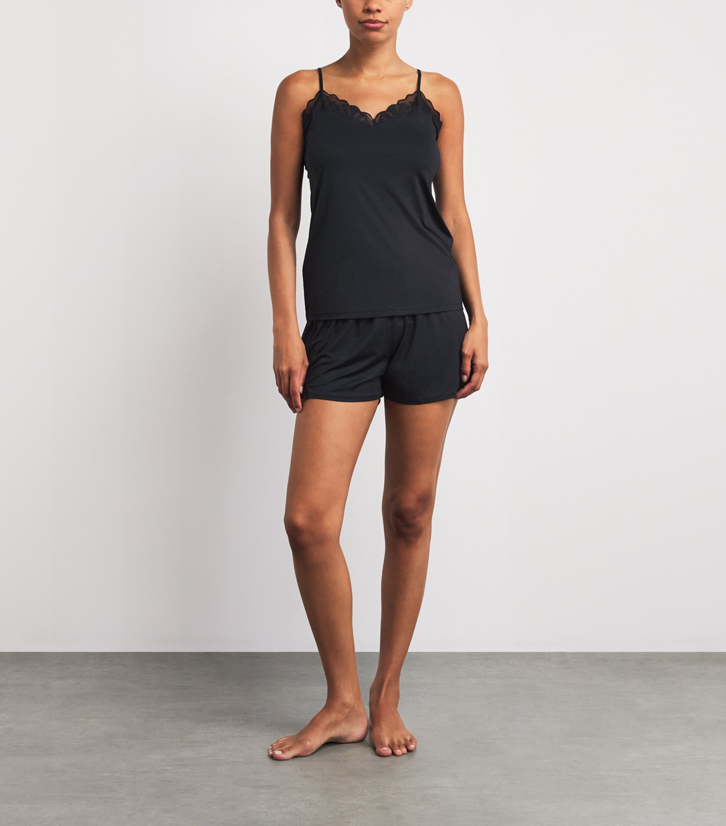 Falke Womens Delicate Touch Pyjama Shorts Black Image 2