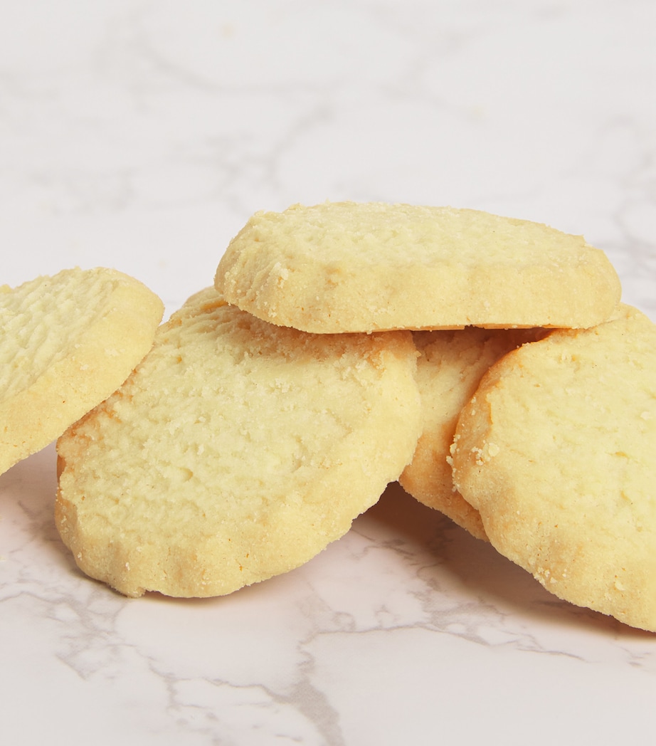 All-Butter Scottish Shortbread Rounds with Mediterranean Lemon (200g) NO COLOUR Image 5