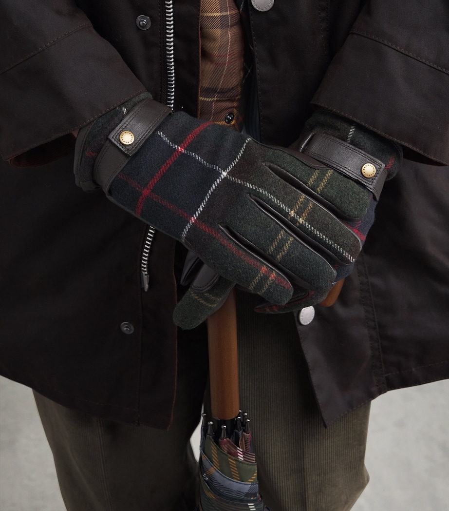 Leather-Wool Newbrough Tartan Gloves CLASSIC Image 2