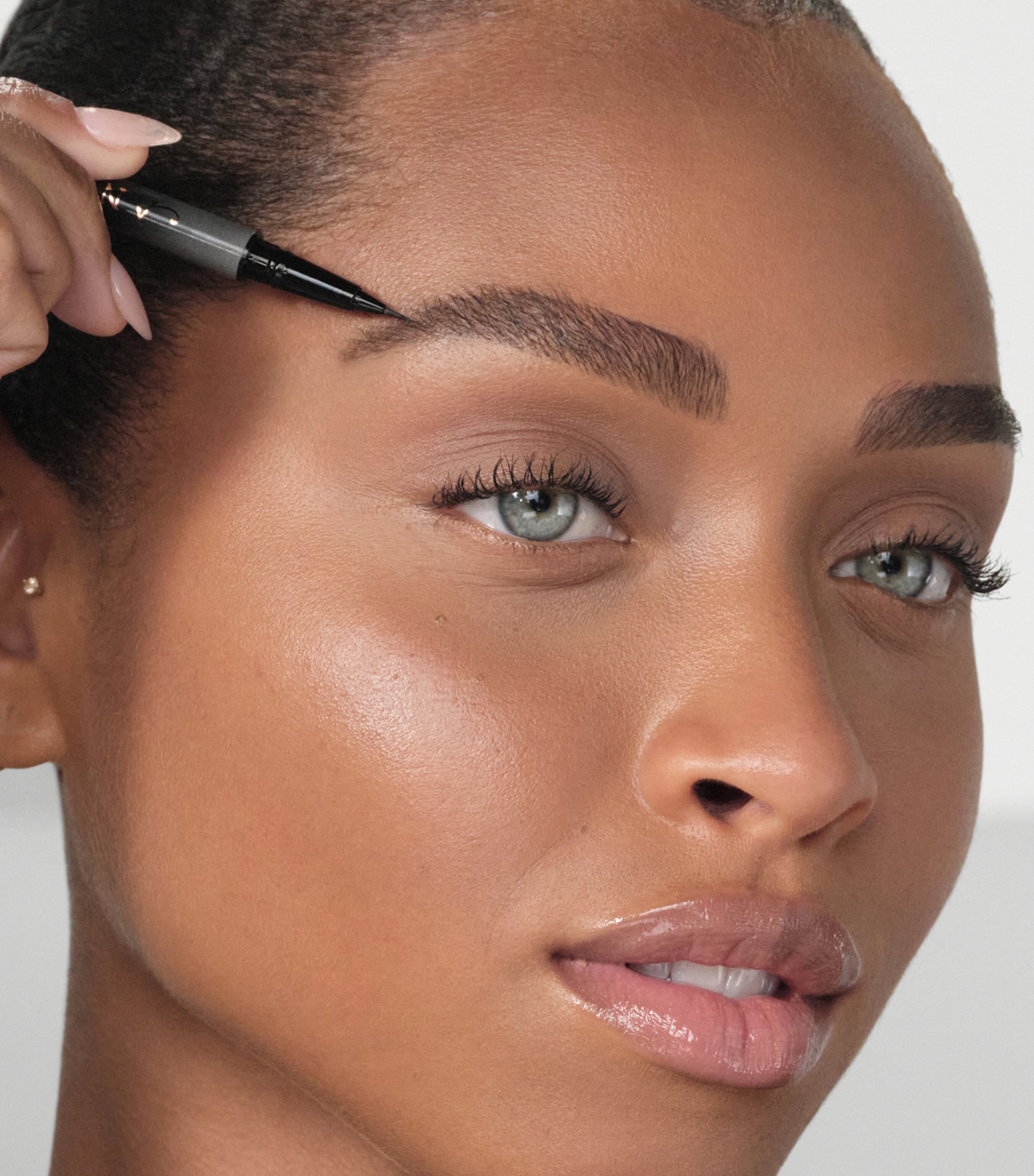 MicroStroke Brow Pen SOFT BROWN Image 3