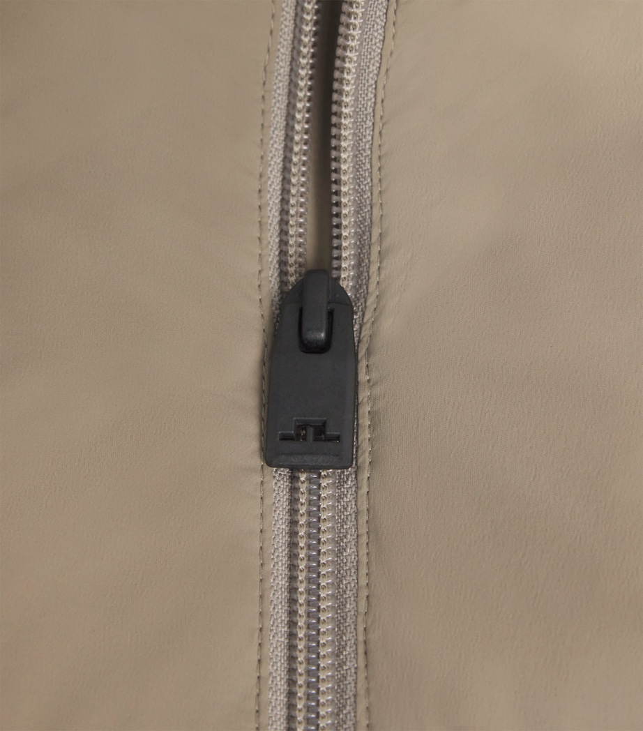J Lindeberg Mens Timor Hybrid Gilet Brindle Image 6