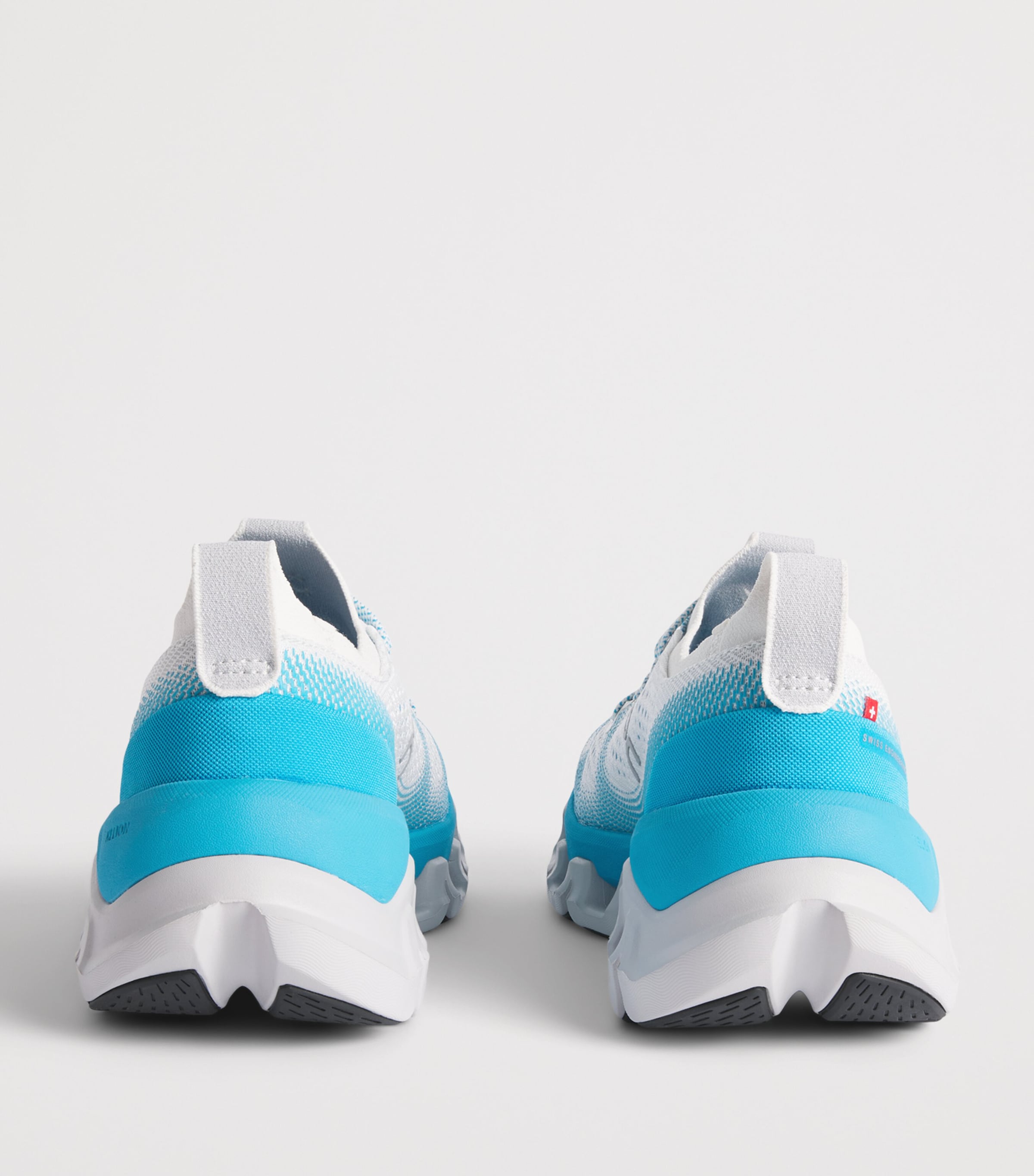 On Mens Cloud X Tempo Trainers Ivory | Isle Image 5