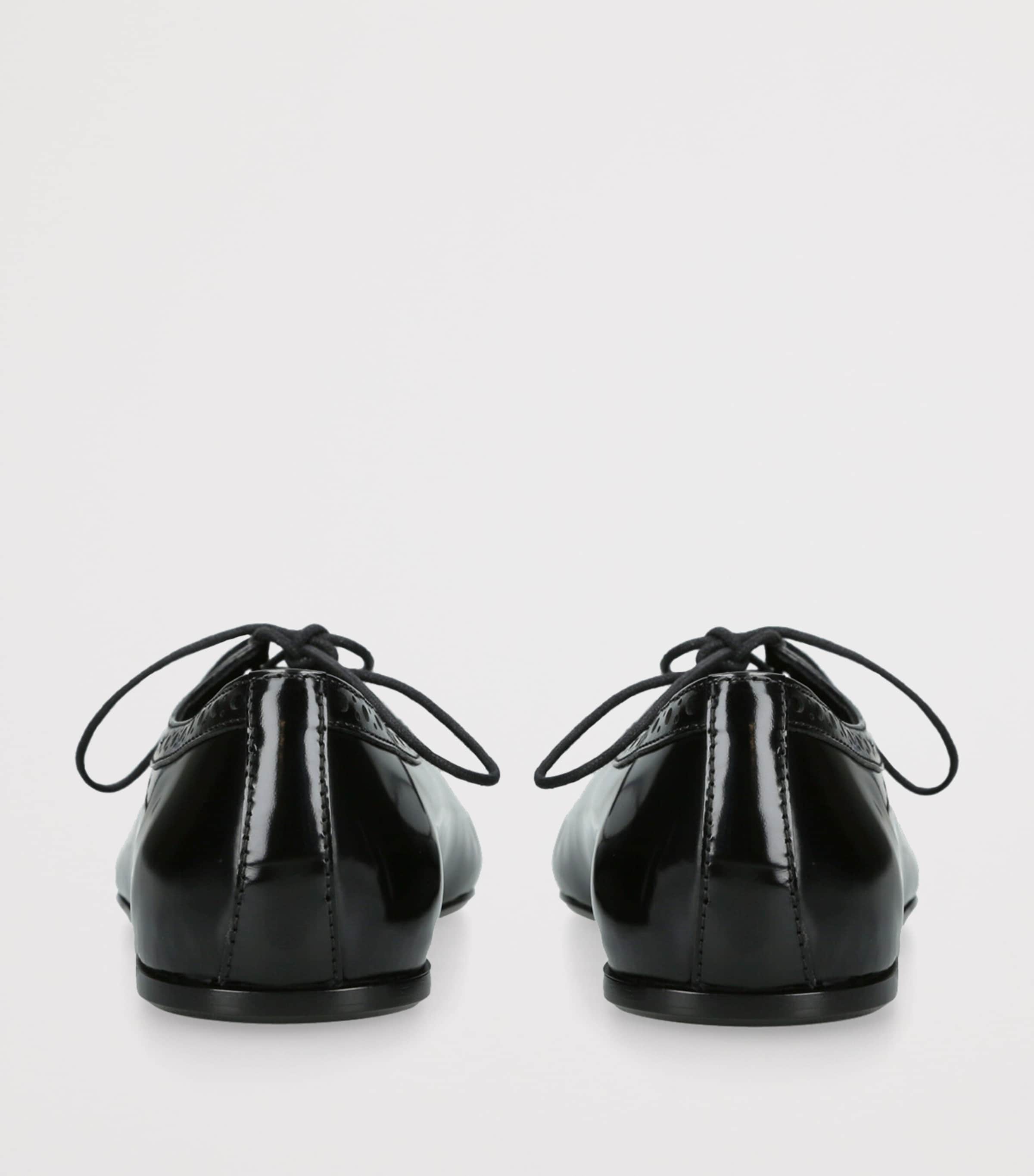 Church's Womens Leather Rhea Brogue Shoes Black Image 2