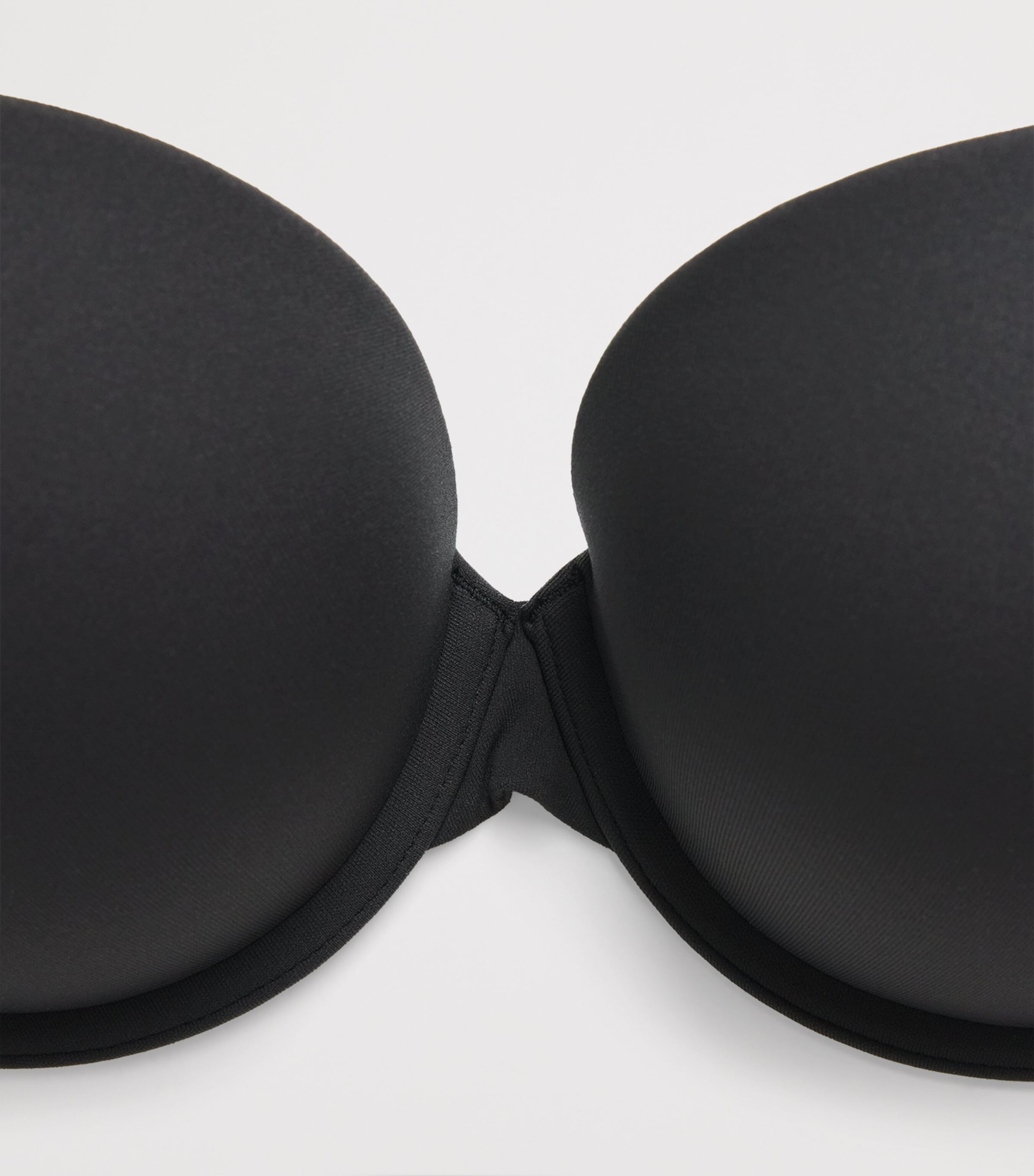 Skims Womens Fits Everybody T-Shirt Bra Onyx Image 4