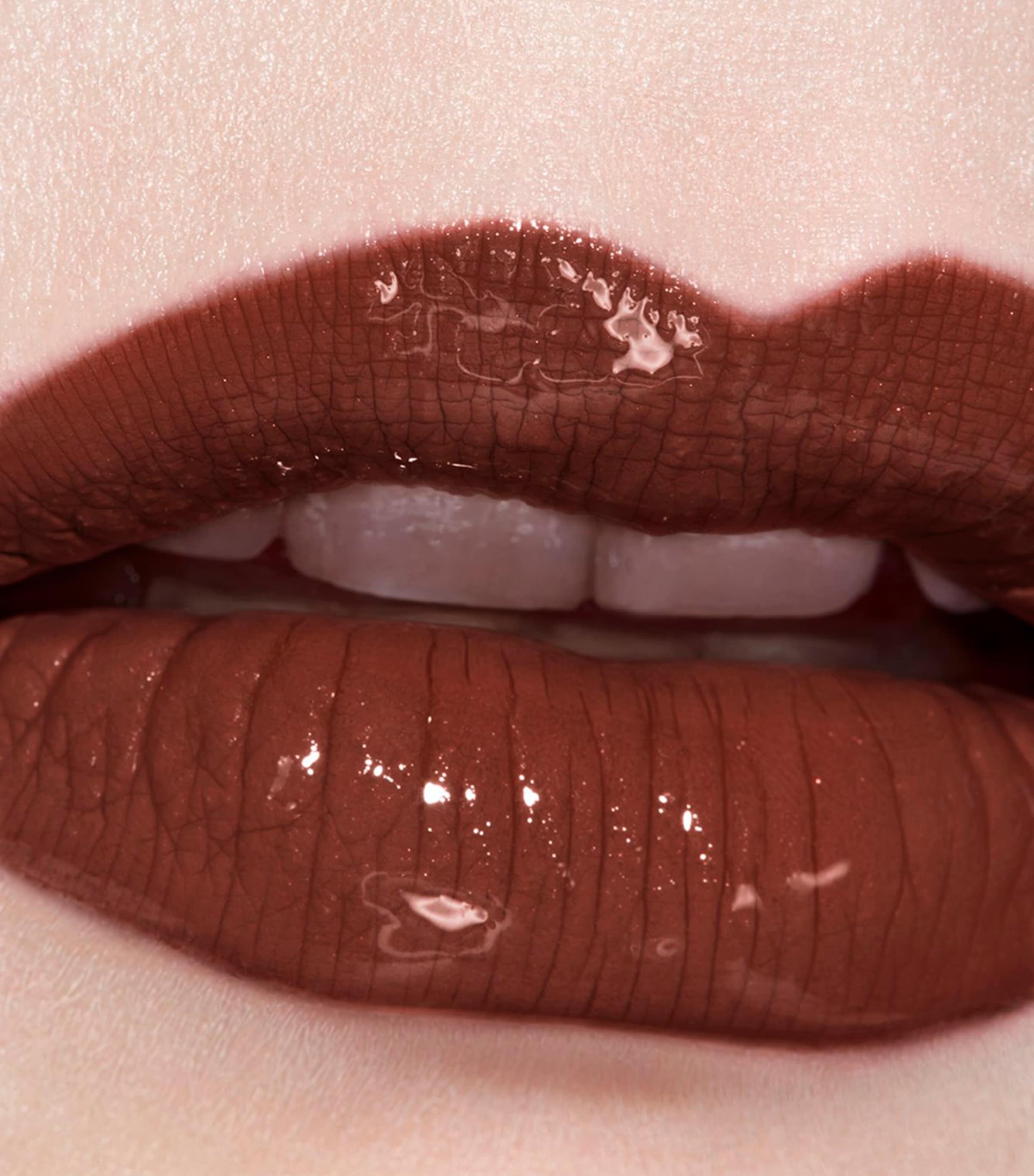 CHANEL LE ROUGE DUO ULTRA TENUE Liquid Lip Colour | Make-up | Lips | Lipsticks | Lip Glosses & Plumpers | Designers | CHANEL | Beauty CHANEL LE ROUGE DUO ULTRA TENUE Liquid Lip Colour | Make-up | Lips | Lipsticks | Lip Glosses & Plumpers | Designers | CHANEL | Beauty