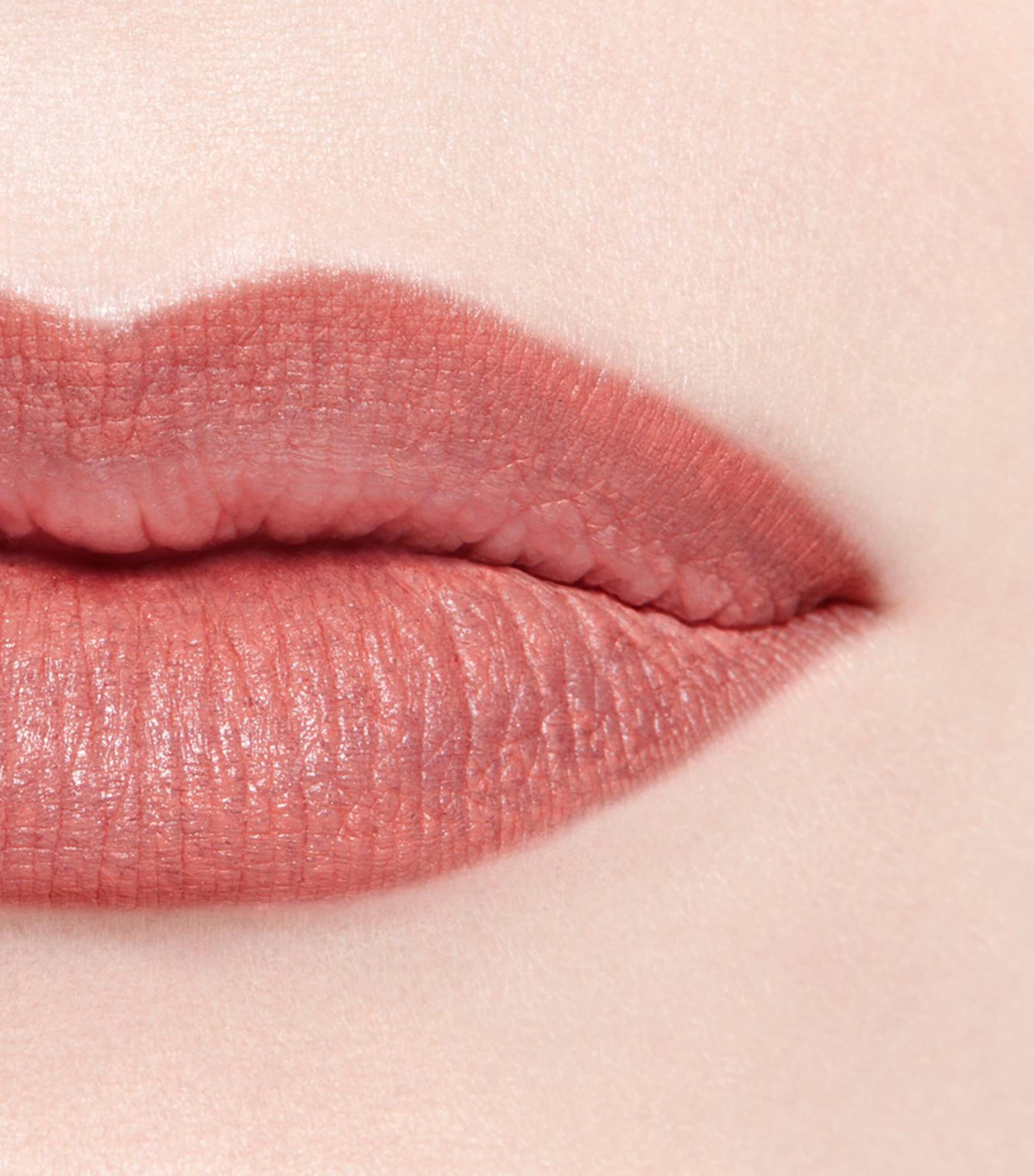CHANEL CHANEL LE CRAYON LÈVRES Precision Lip-Defining Pencil Beige Naturel Image 6