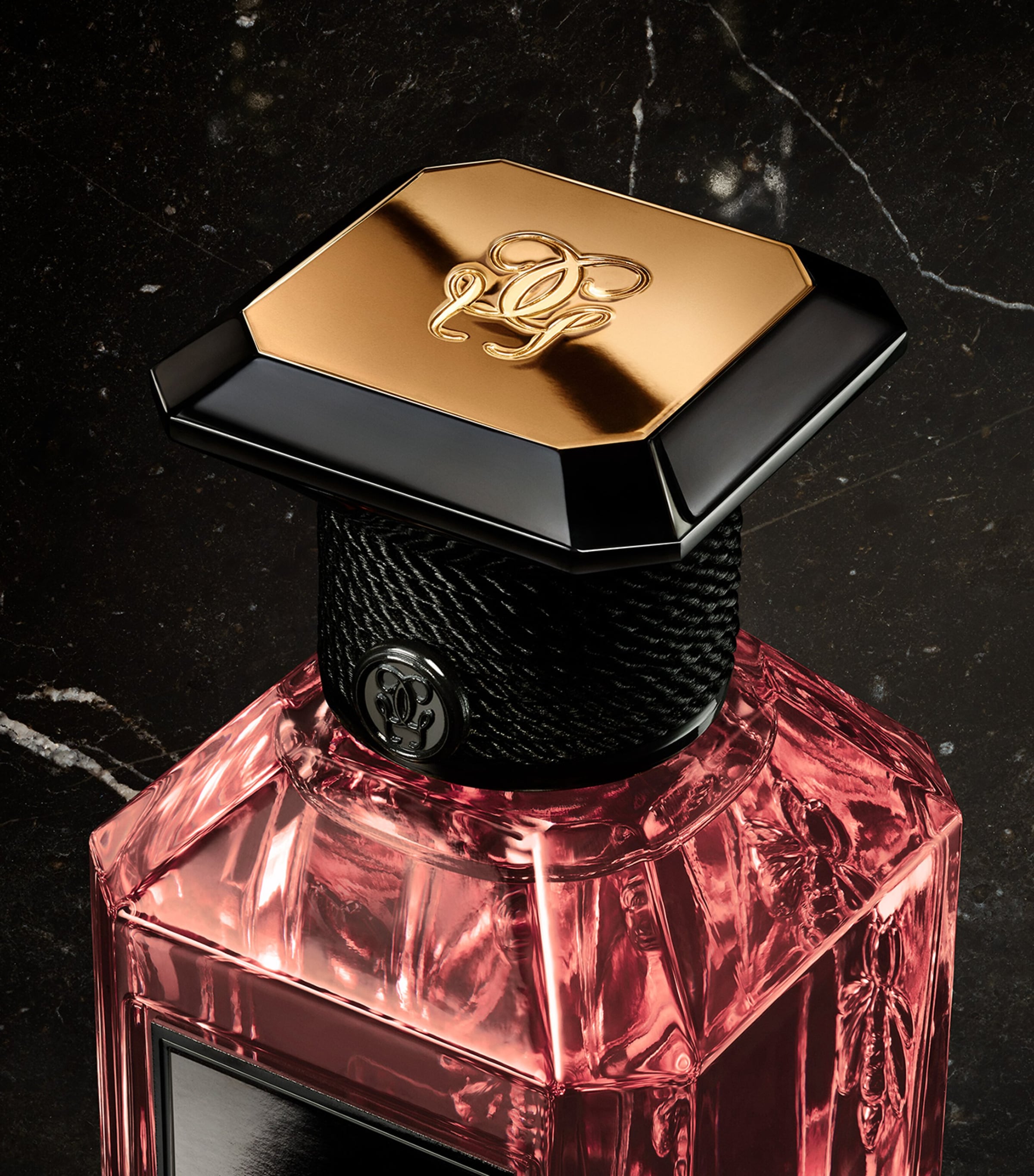 L'Art & La Matière Cherry Oud Eau de Parfum (200ml) NO COLOUR Image 3