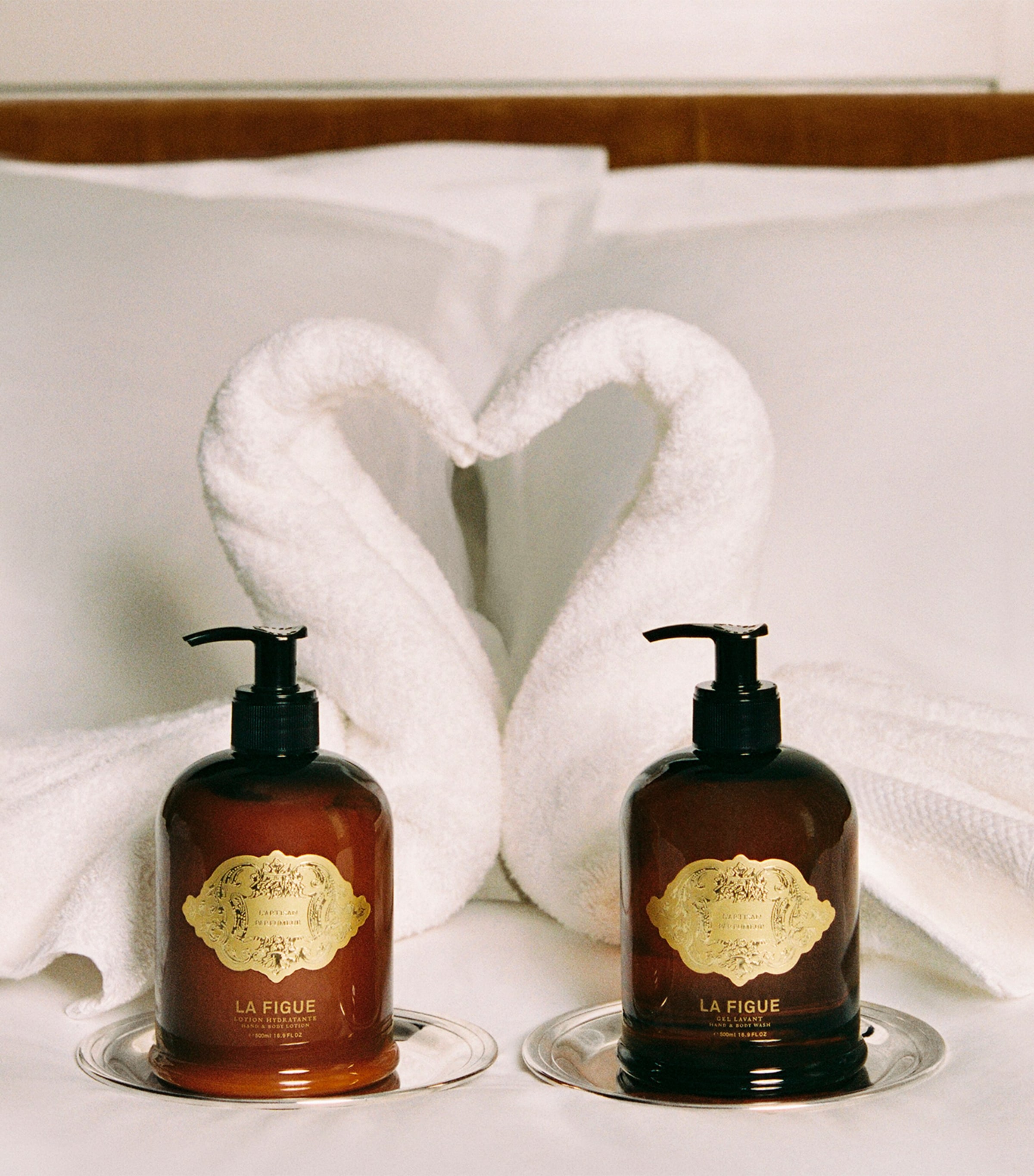 L'Artisan Parfumeur La Figue Hand & Body Wash (500ml) Image 2