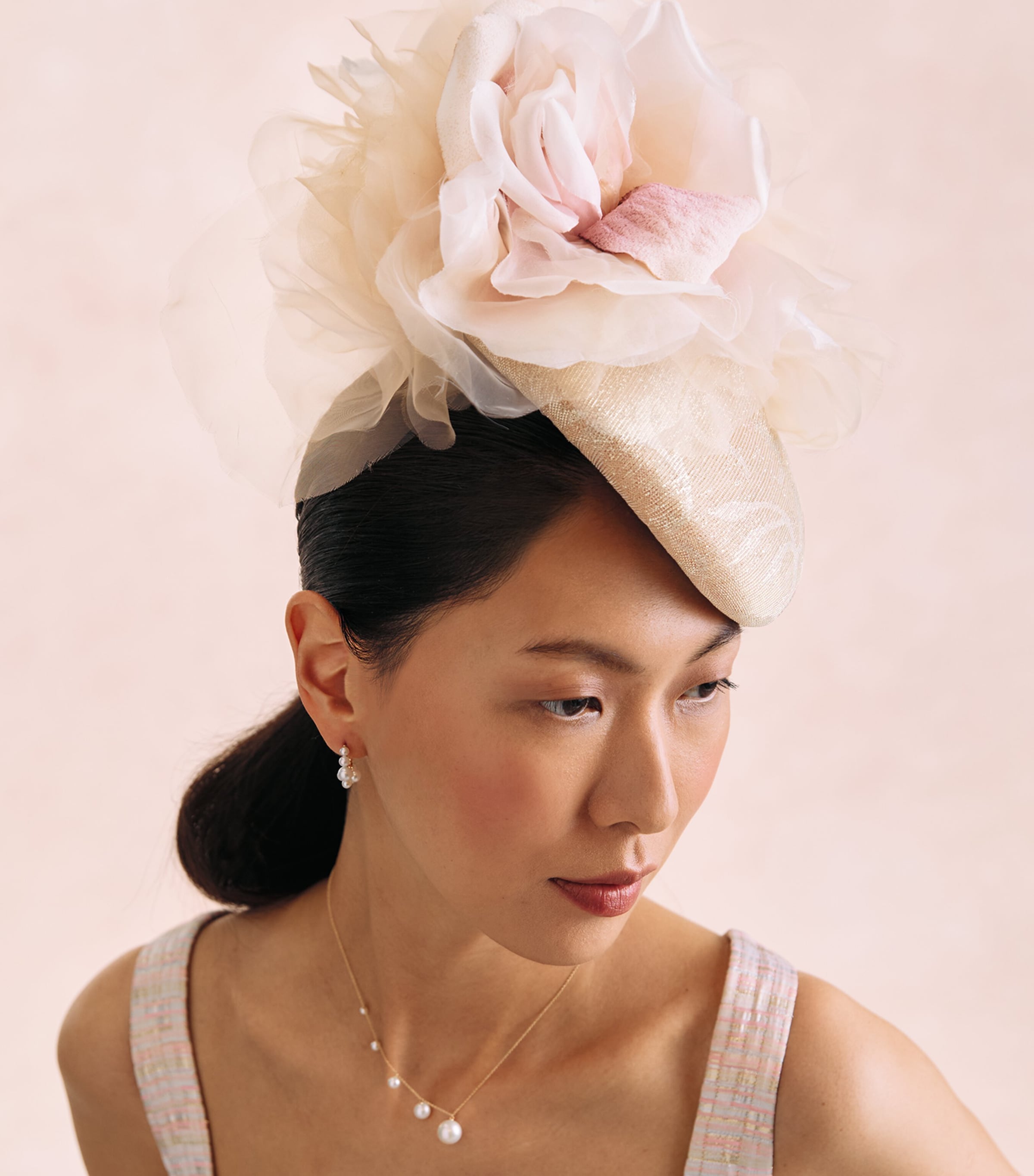 Victoria Grant Sinamay Straw Kiss Fascinator Baby Pink/gold Image 4