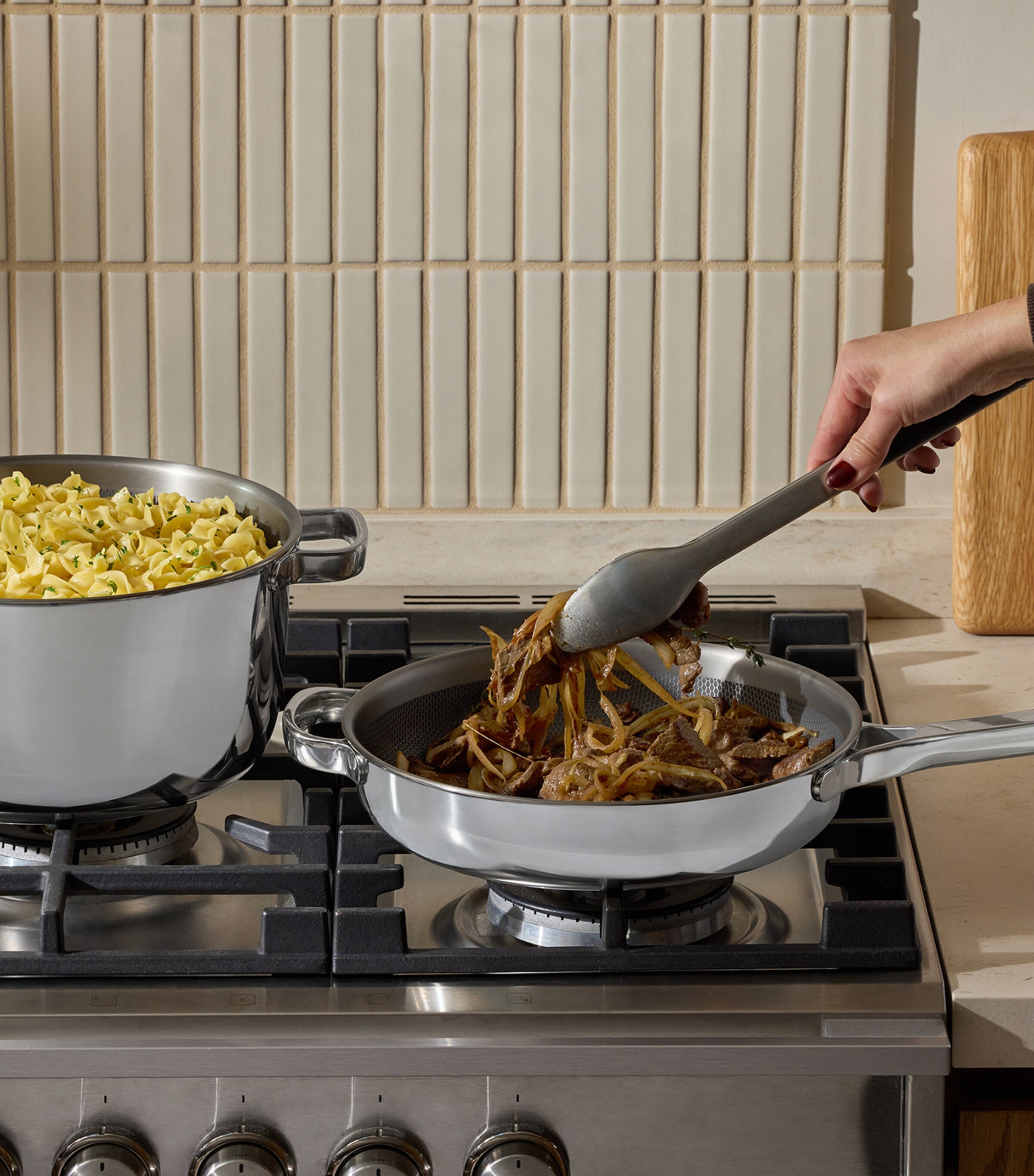 Large Titanium Always Pan Pro (31.5cm) CHROME Image 3