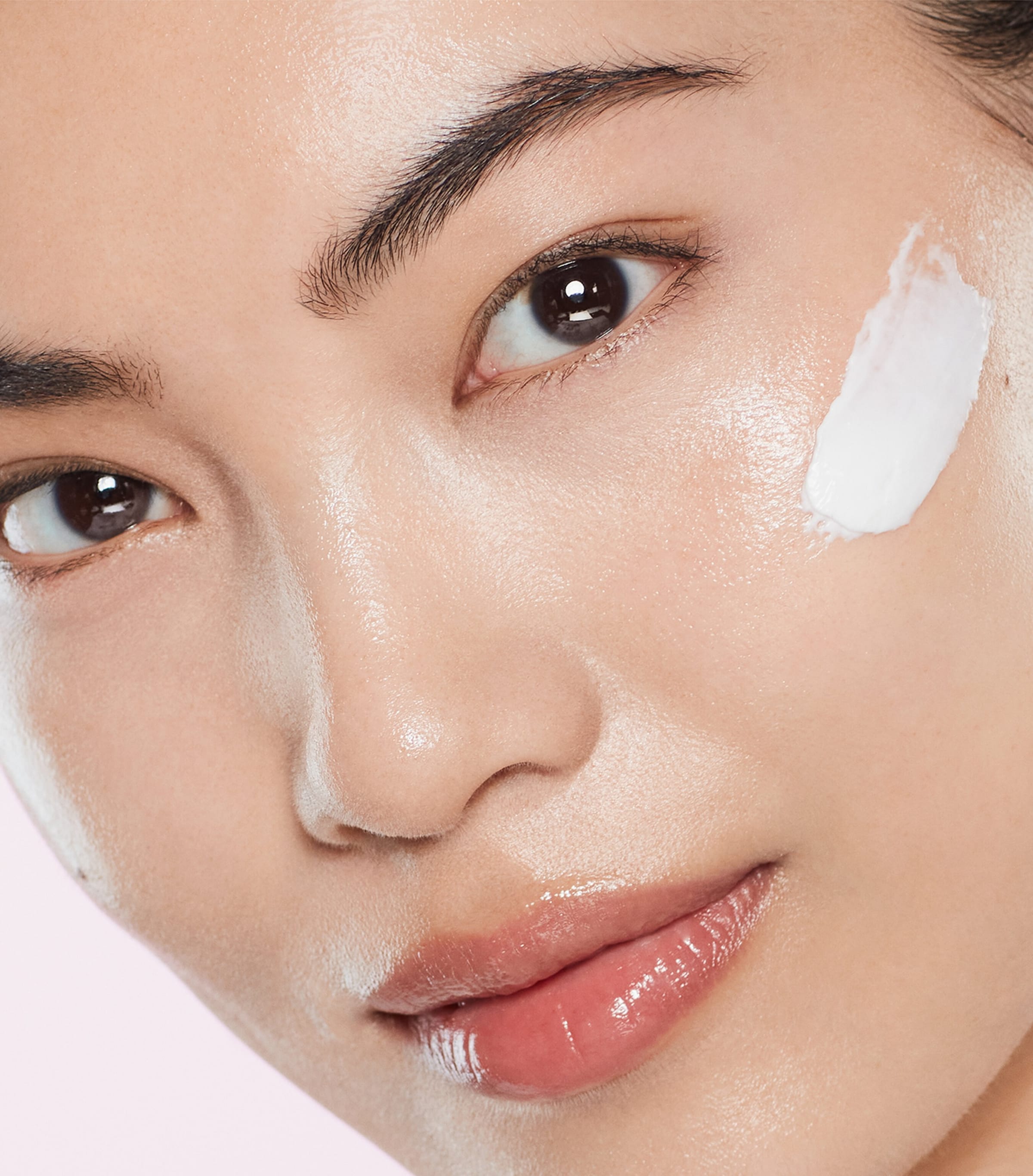 Charlotte's Magic Cream (50ml) – Refill NO COLOUR Image 4