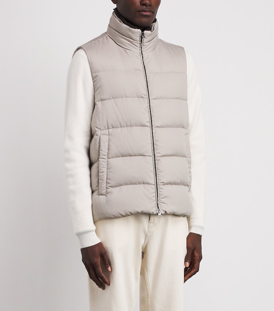 Herno Mens Down Quilted Gilet Grigio Perla Image 4