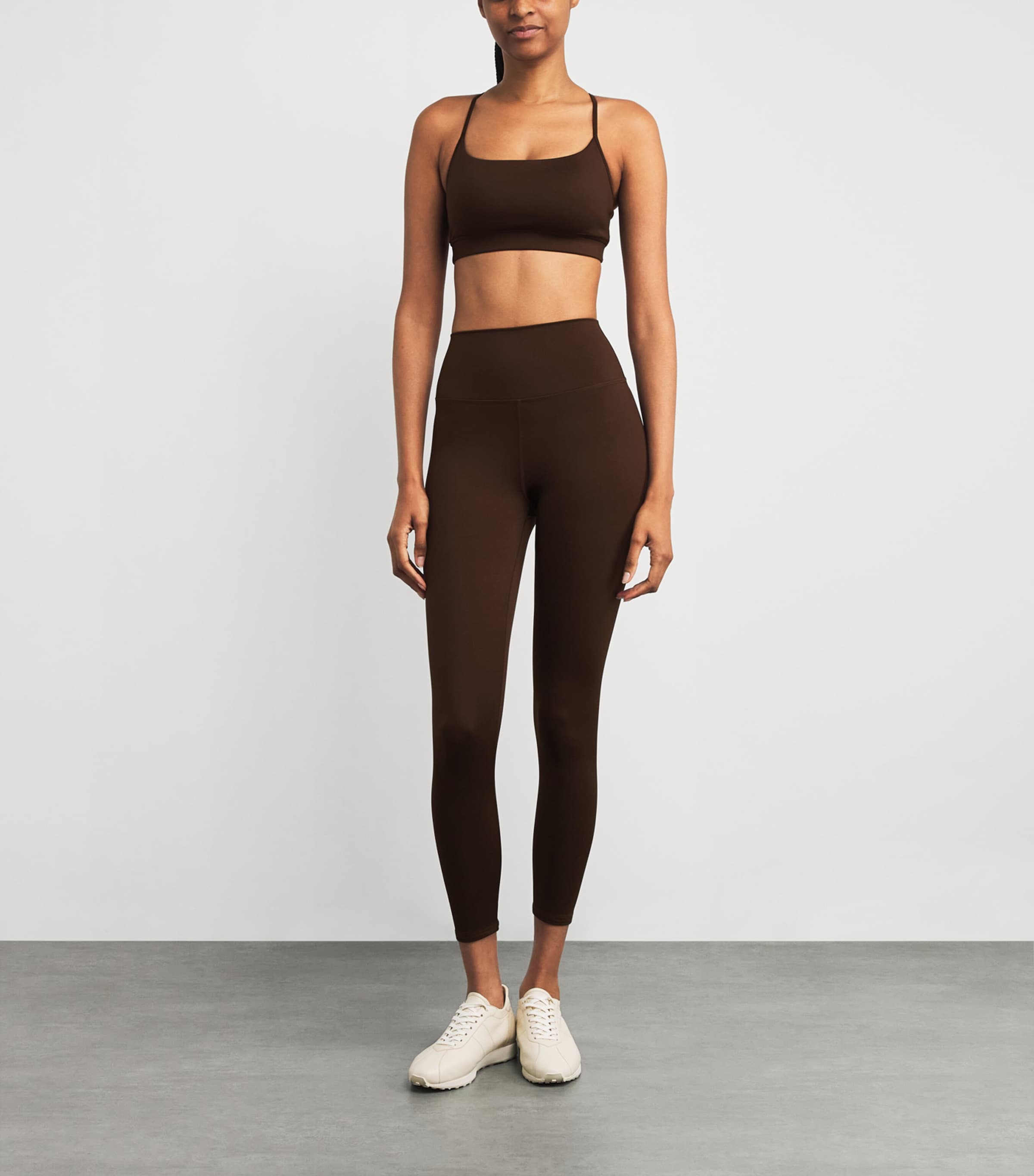 Assure Cerys Sports Bra COFFEE BEAN Image 2