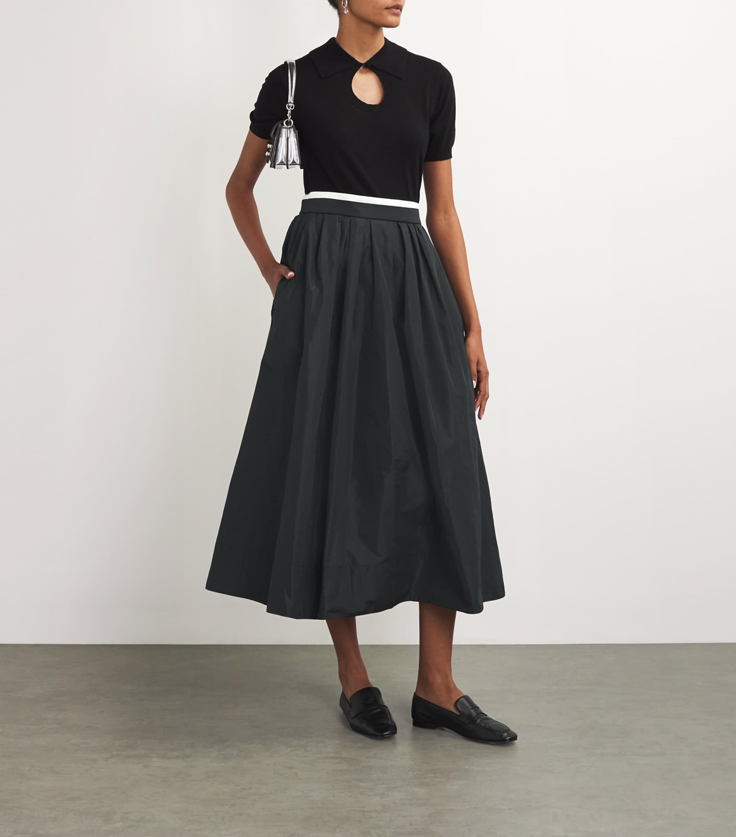 Pleated Midi Skirt BLACK Image 2
