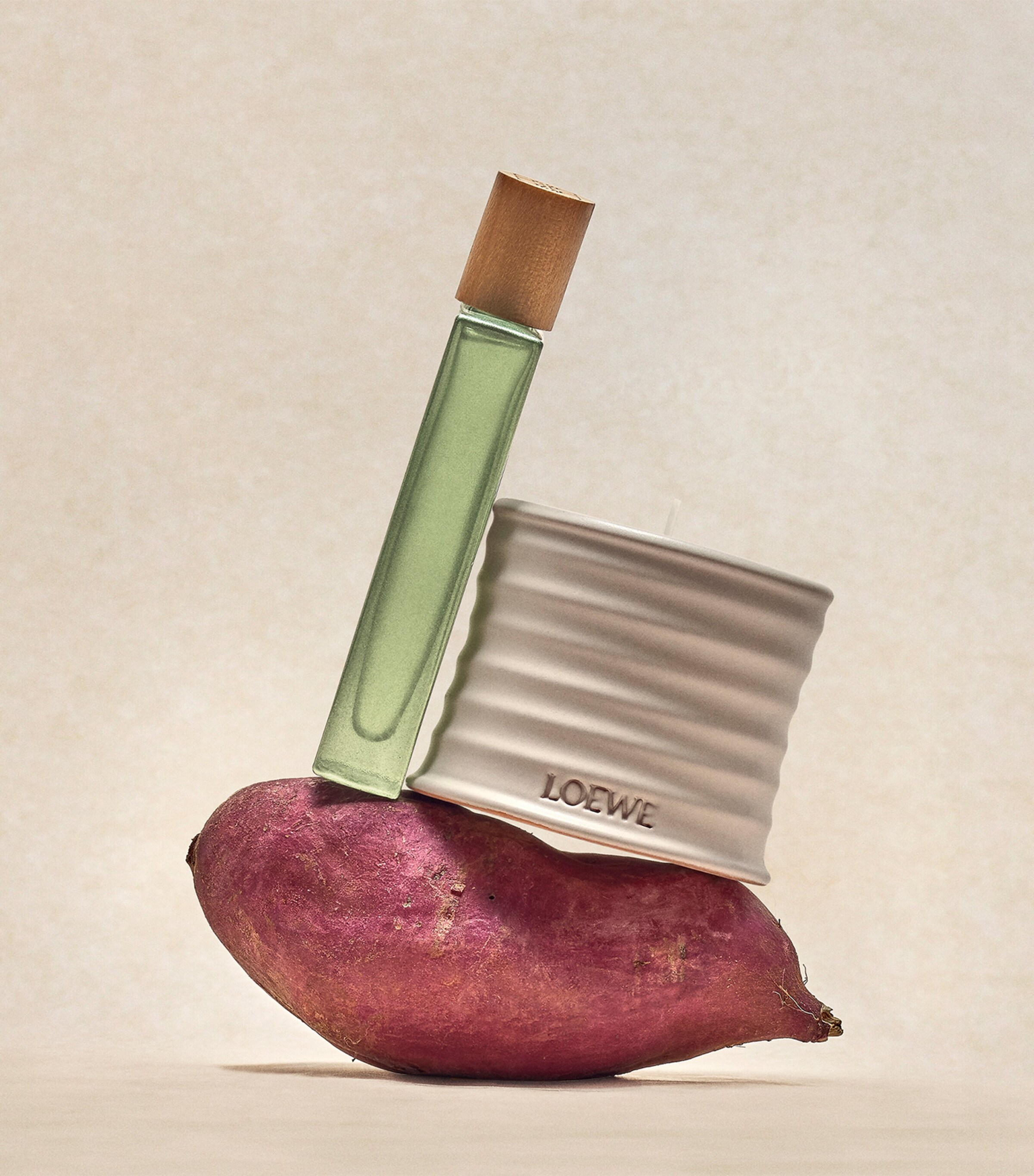 Large Oregano Scented Candle NO COLOUR Image 7